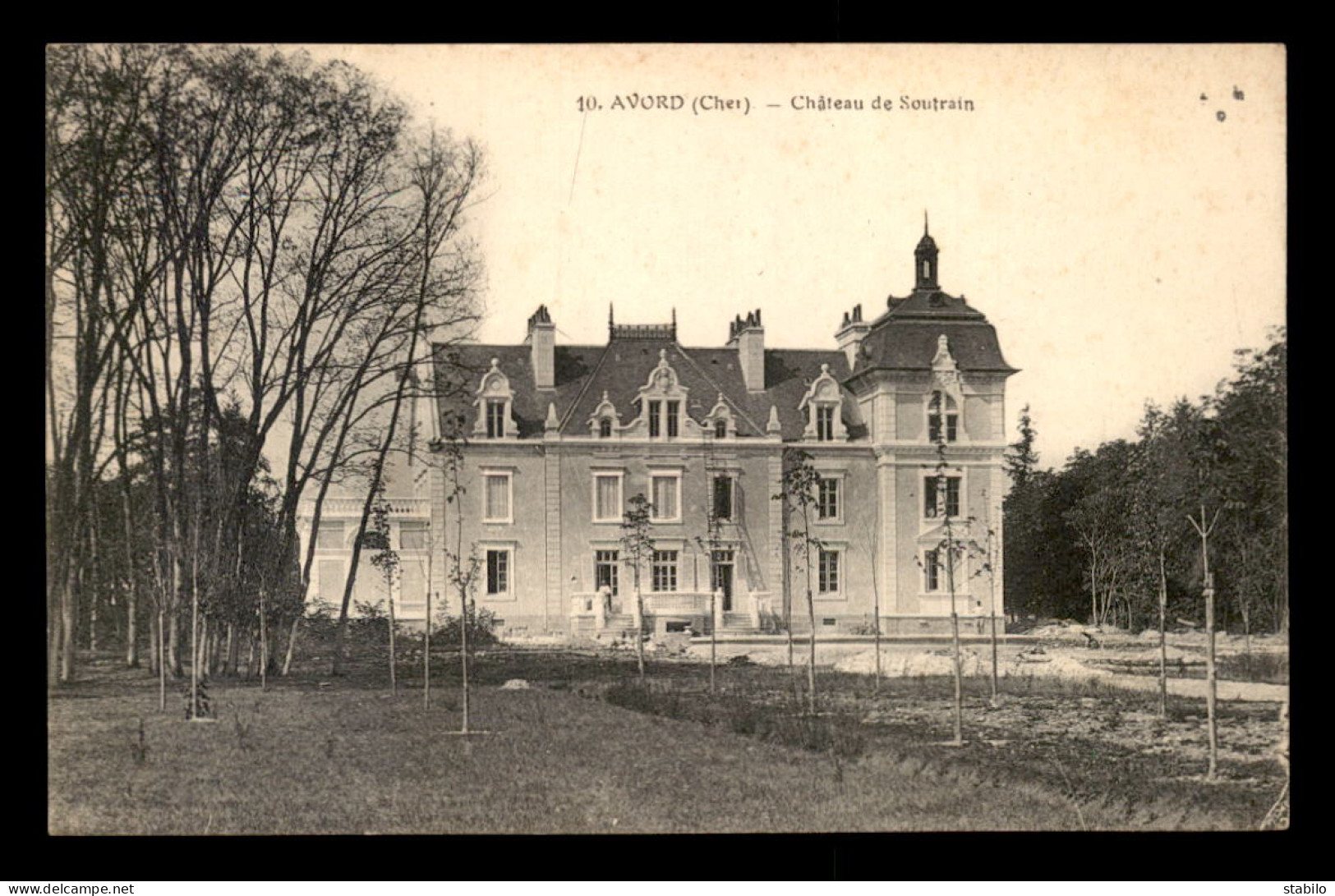 18 - AVORD - CHATEAU DE SOUTRAIN - Avord