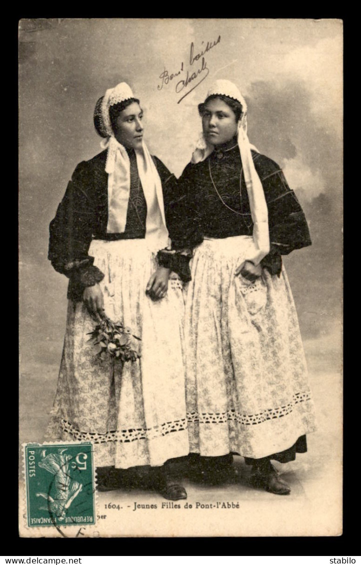 29 - PONT-L'ABBE - JEUNES FILLES EN COSTUMES - FEMMES - Pont L'Abbe