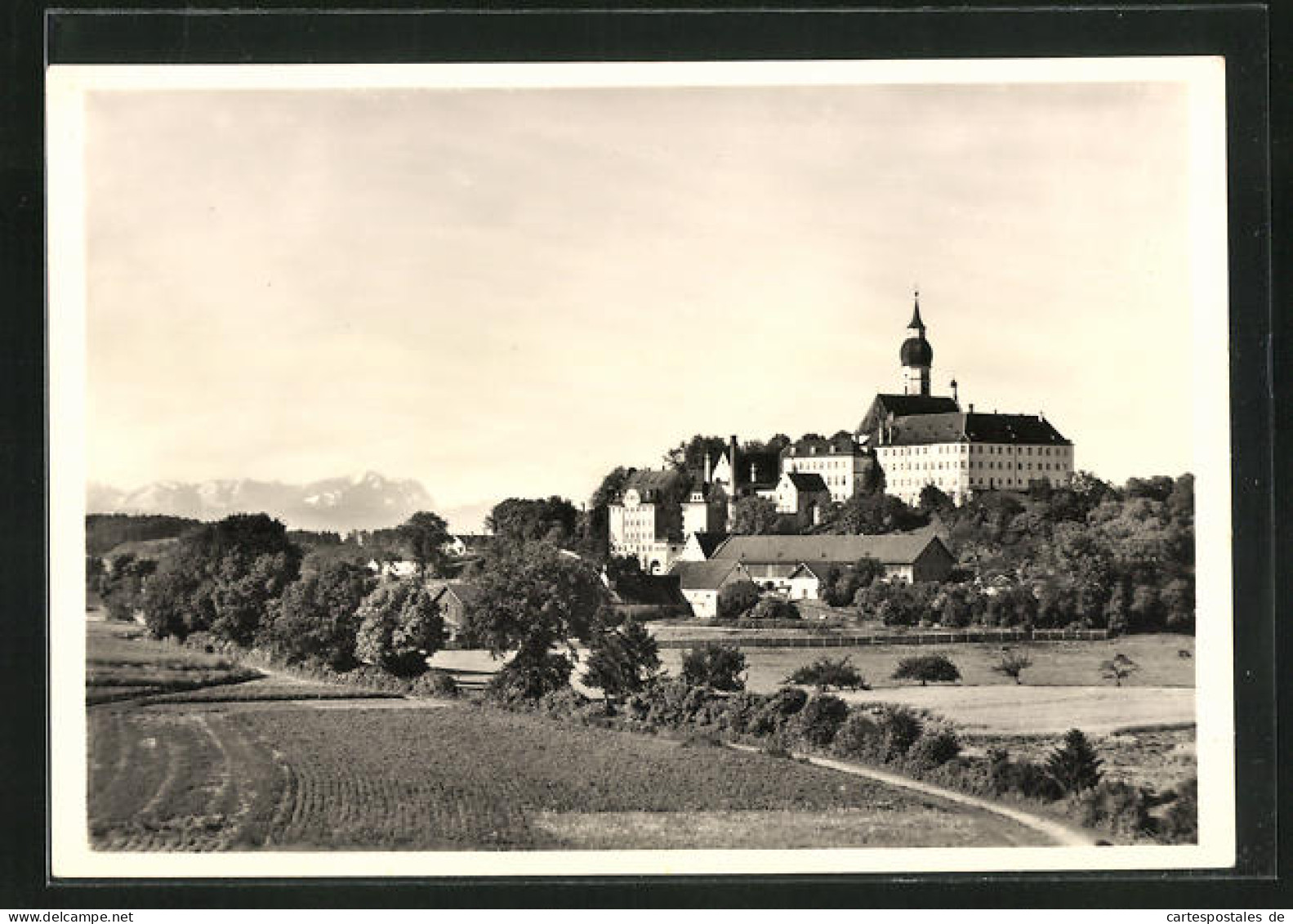 Foto-AK Deutscher Kunstverlag, Nr. 1: Andechs / Ammersee, Kloster Von Norden  - Fotografie