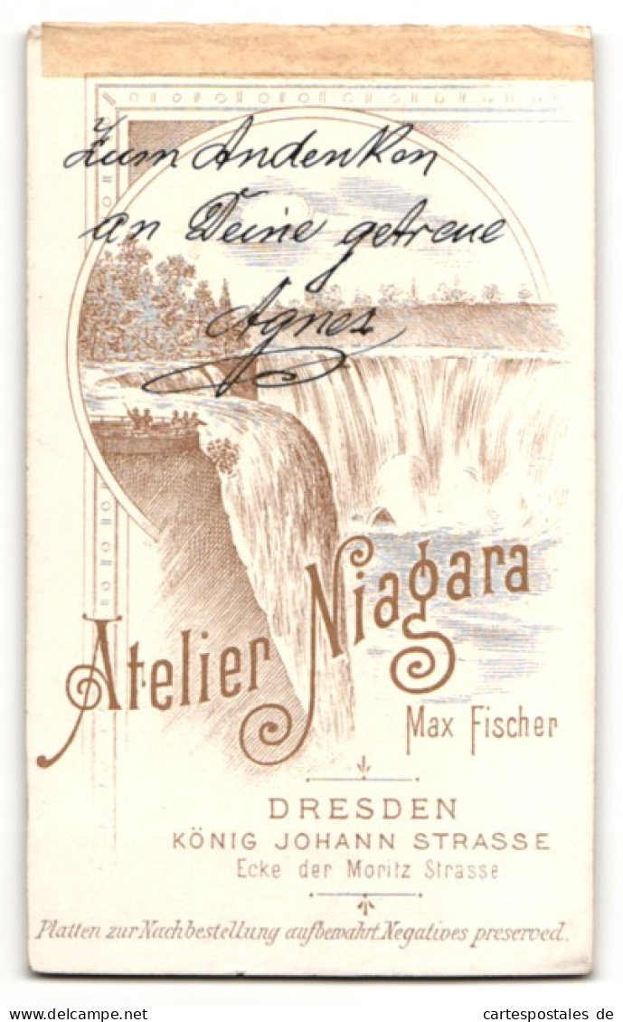 Fotografie Atelier Niagara, Dresden, Portrait Mädchen In Schwarzer Bluse  - Personnes Anonymes