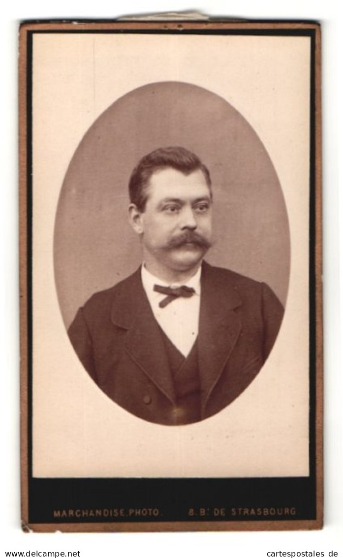 Photo Merchandise, Strasbourg, Portrait De Edler Herr Avec Schnurrbart  - Anonieme Personen