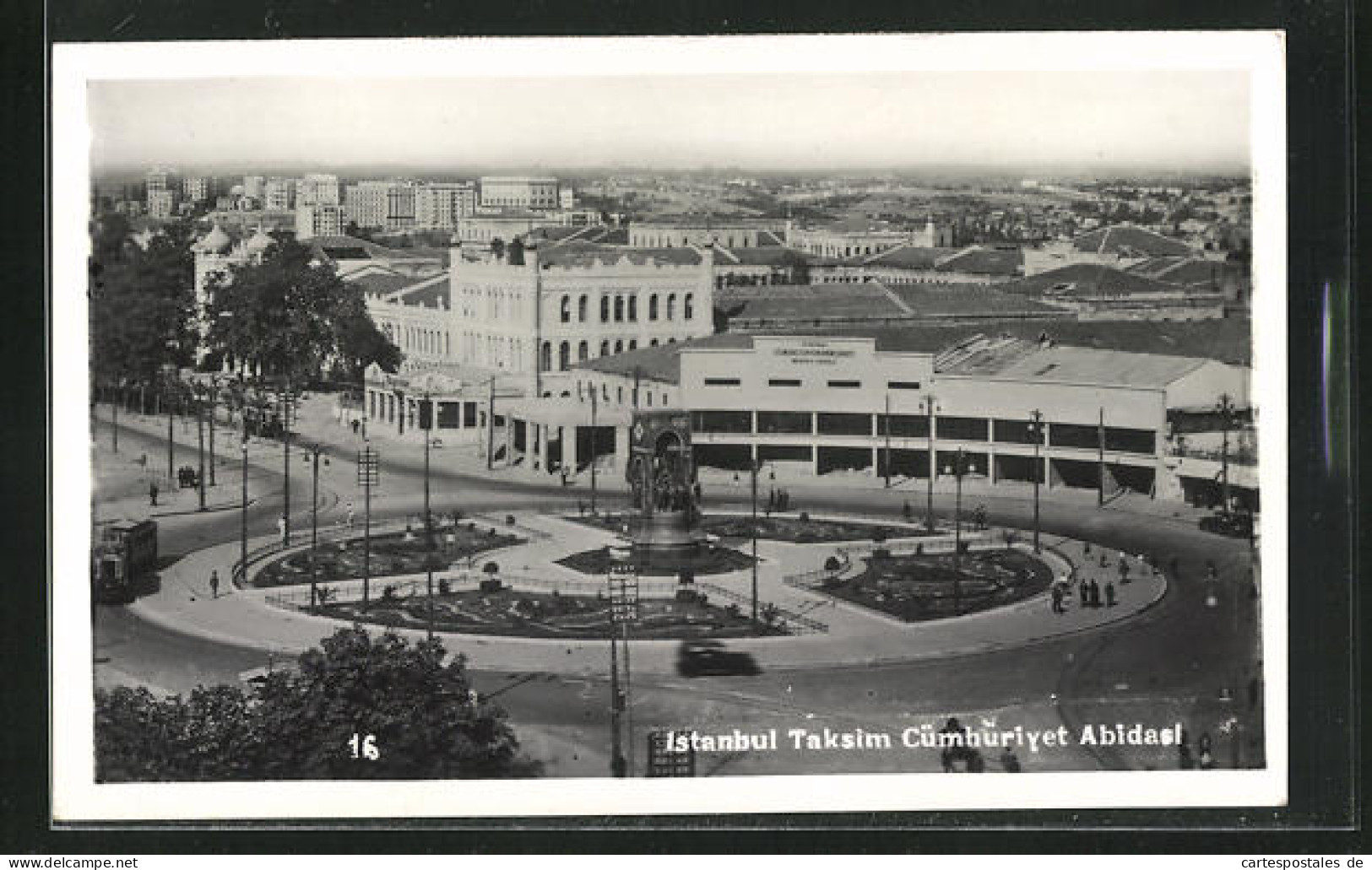 AK Istanbul, Taksim Cümhüriyet Abidasi, Taksim-Platz  - Turkije