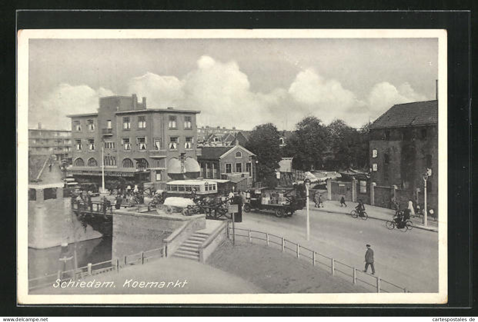 AK Schiedam, Koemarkt  - Schiedam