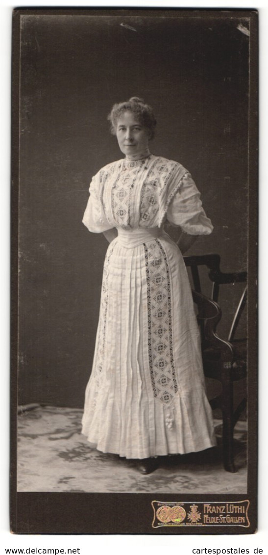 Fotografie Franz Lüthi, Feldle-St. Gallen, Portrait Bürgerliche Dame Im Zeitgenössischen Kleid  - Anonieme Personen