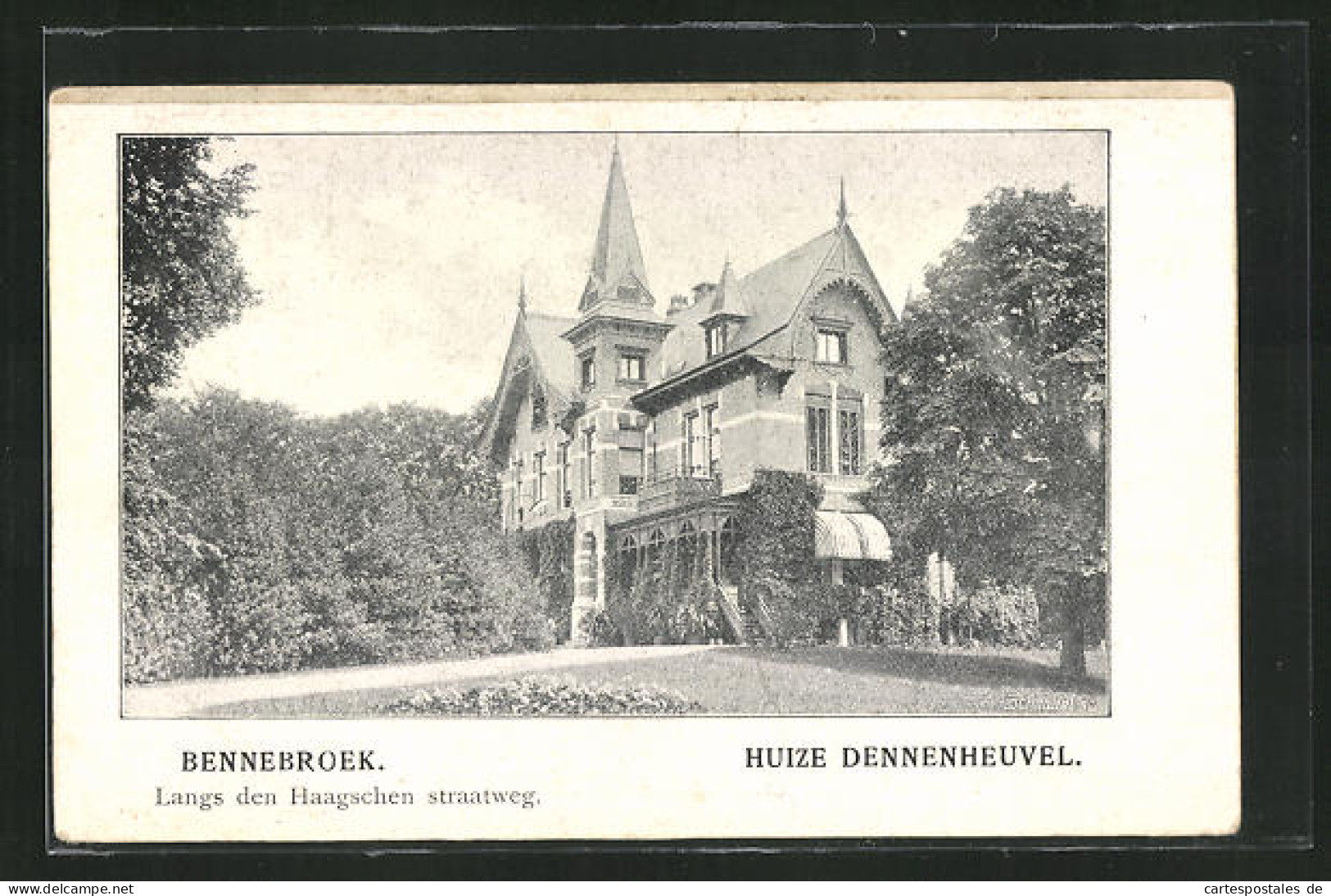 AK Bennebroek, Huize Dennenheuvel, Langs Den Haagschen Straatweg  - Other & Unclassified