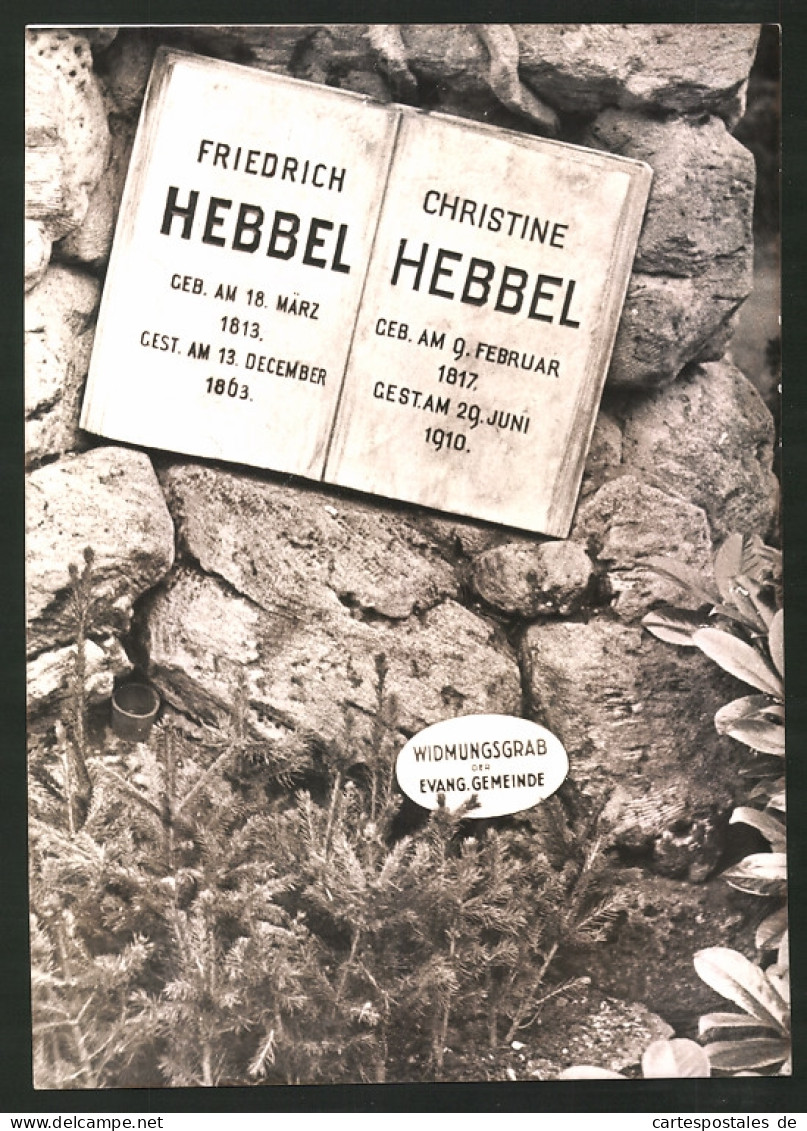 Fotografie Ansicht Wien, Grab Des Dichters Hebbel Auf Dem Matzleinsdorfer Friedhof  - Personalità