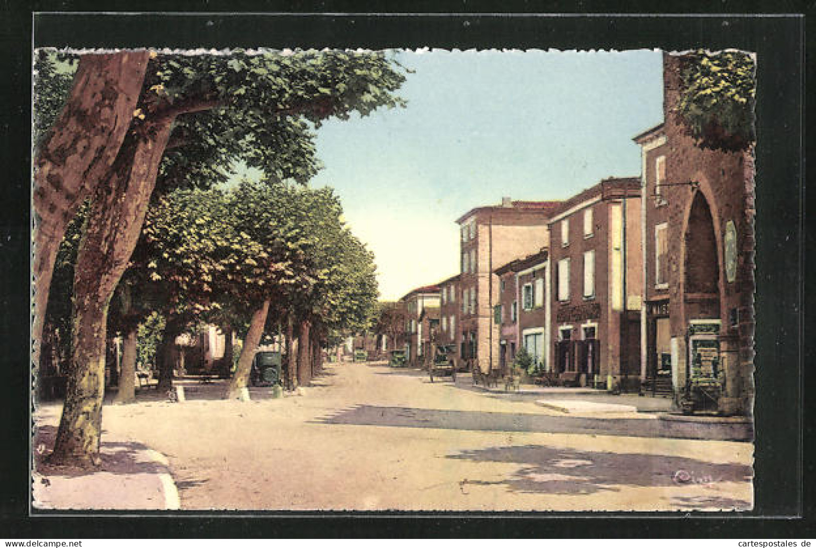 CPA Beaumont-lès-Valence, Place Du Rasset  - Valence