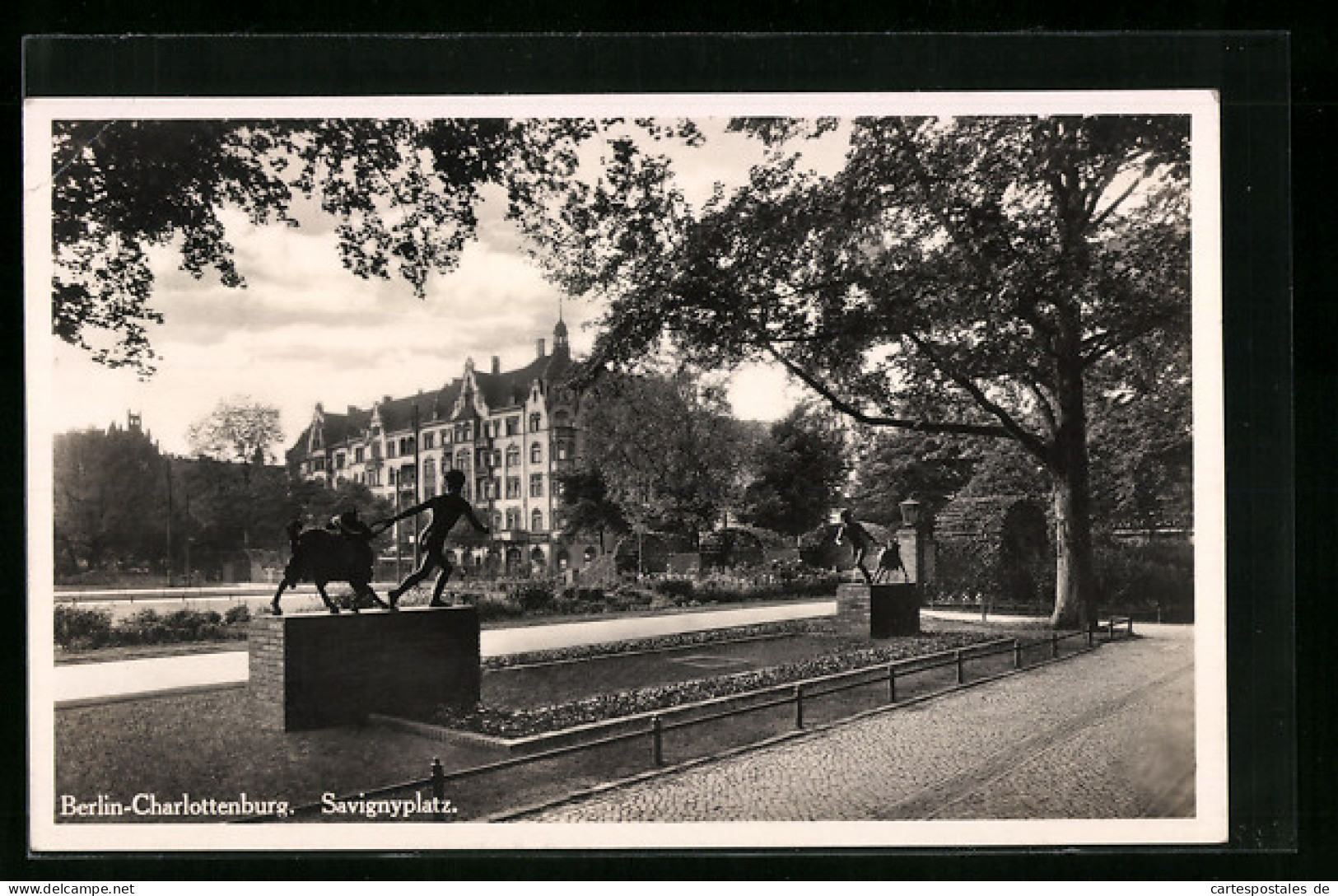 AK Berlin-Charlottenburg, Savignyplatz  - Charlottenburg