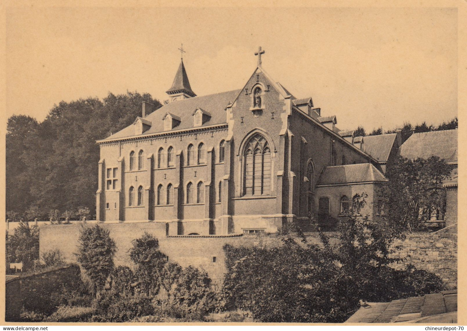 AMAY  SUR MEUSE  PRIEURE DES MOINES  VUE COTE BIBLIOTHEQUE - Amay