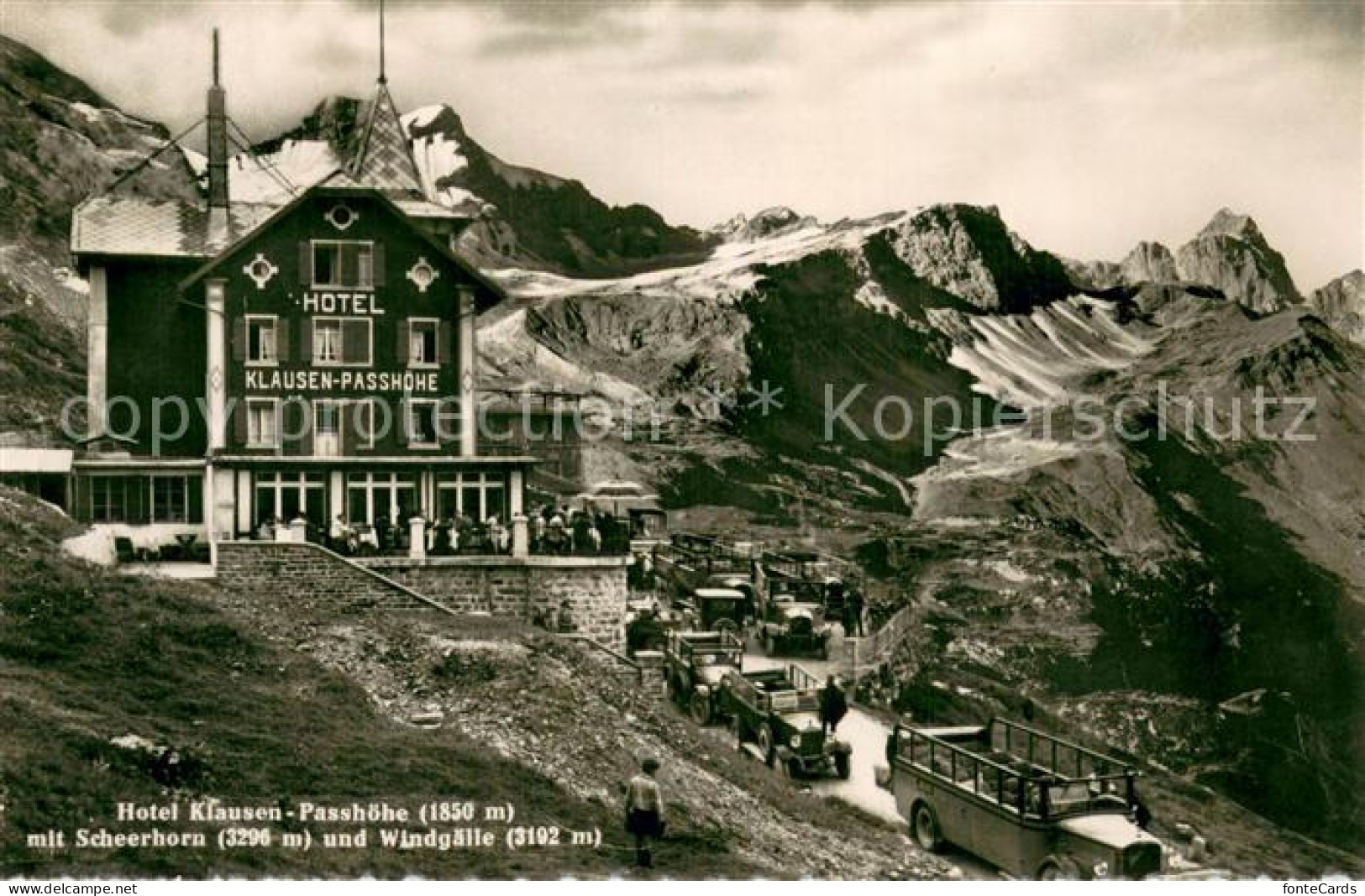 13737284 Klausenpass Hotel Klausen Passhoehe Mit Scheerhorn Und Windgaelle Klaus - Autres & Non Classés