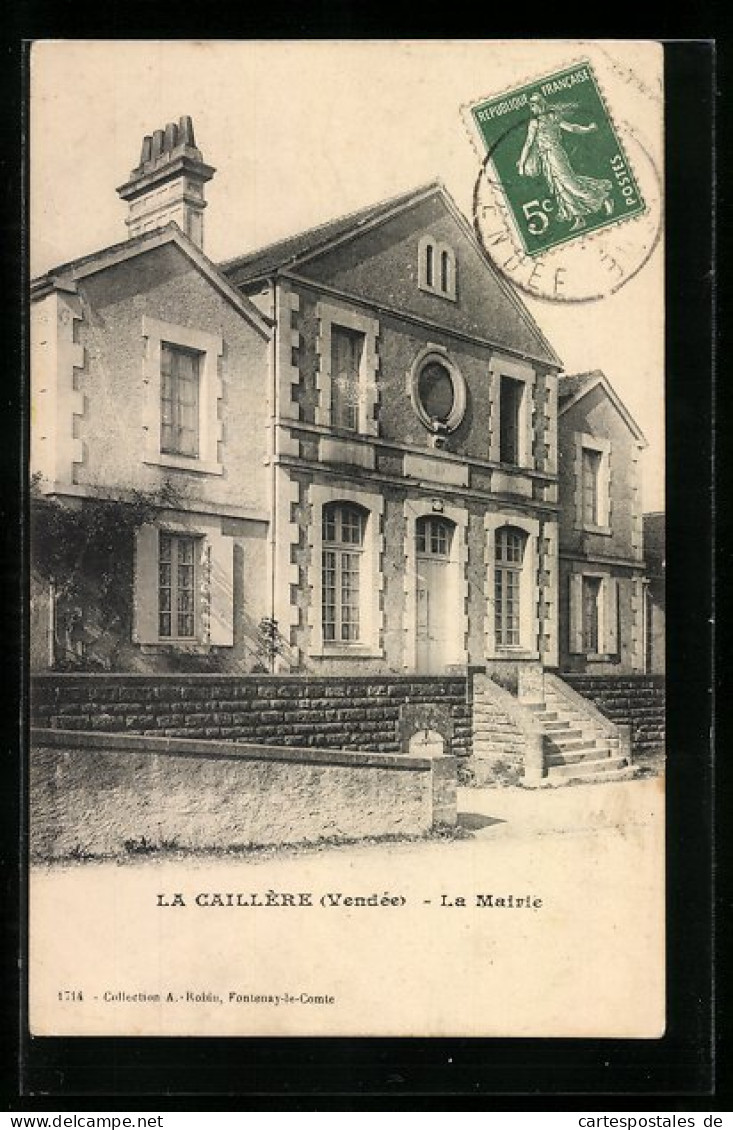 CPA La Caillère, La Mairie  - Otros & Sin Clasificación