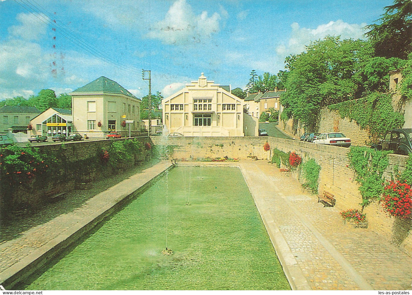 49 DOUE LA FONTAINE BASSIN ET THEATRE MUNICIPAL - Doue La Fontaine