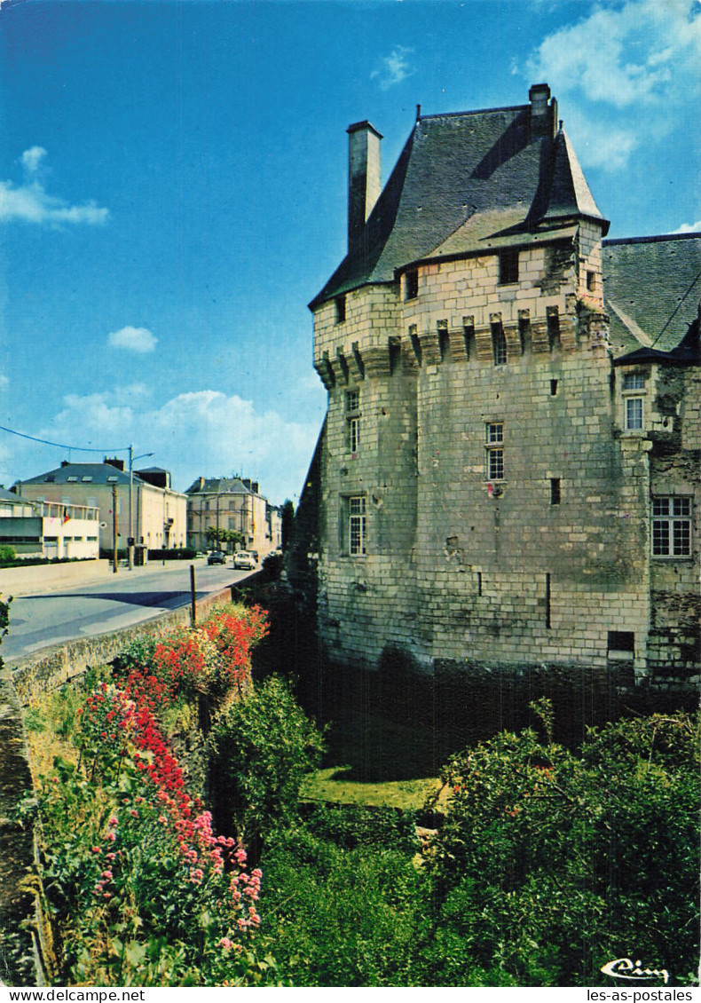 49 LES PONTS DE CE LE CHÂTEAU - Les Ponts De Ce