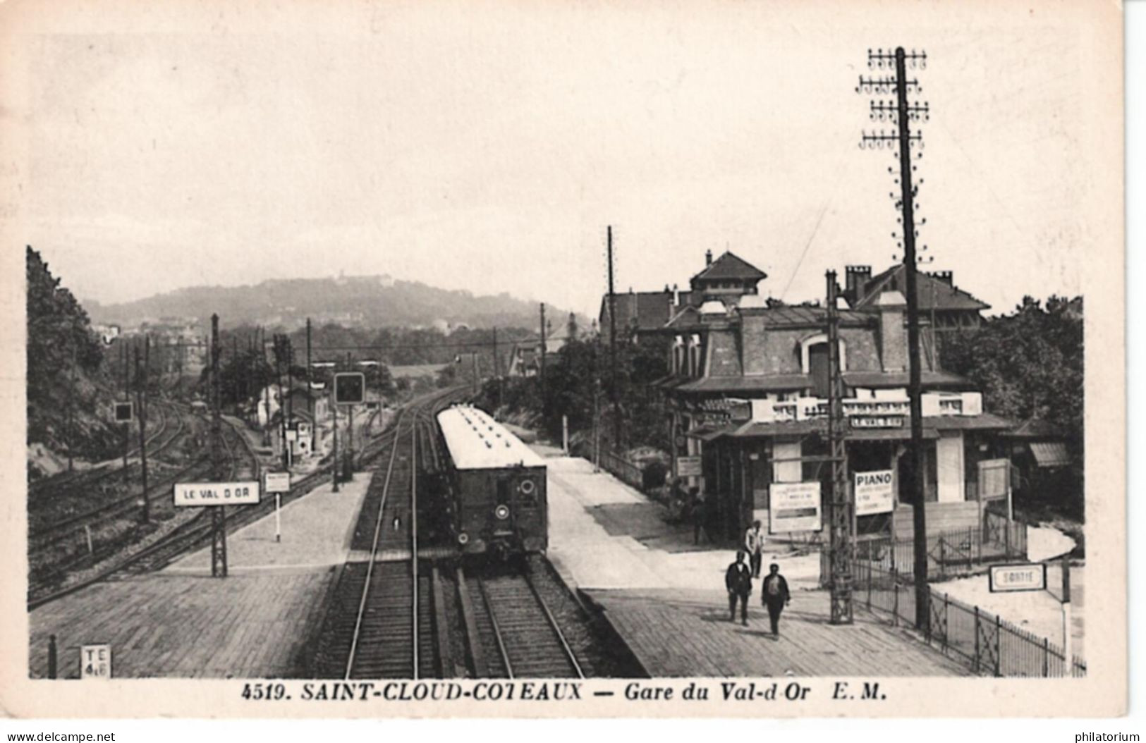 92  SAINT CLOUD COTEAUX  Gare De Val D'Or - Saint Cloud