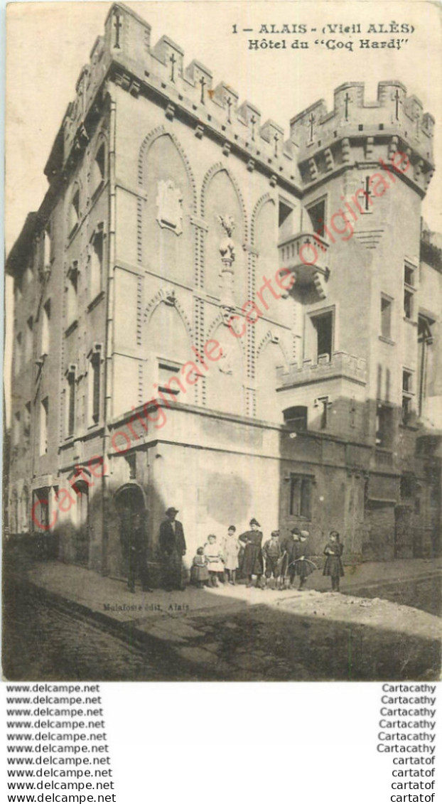 30.  ALAIS .  ALES .  Hôtel Du Coq Hardi . CPA Animée . - Alès