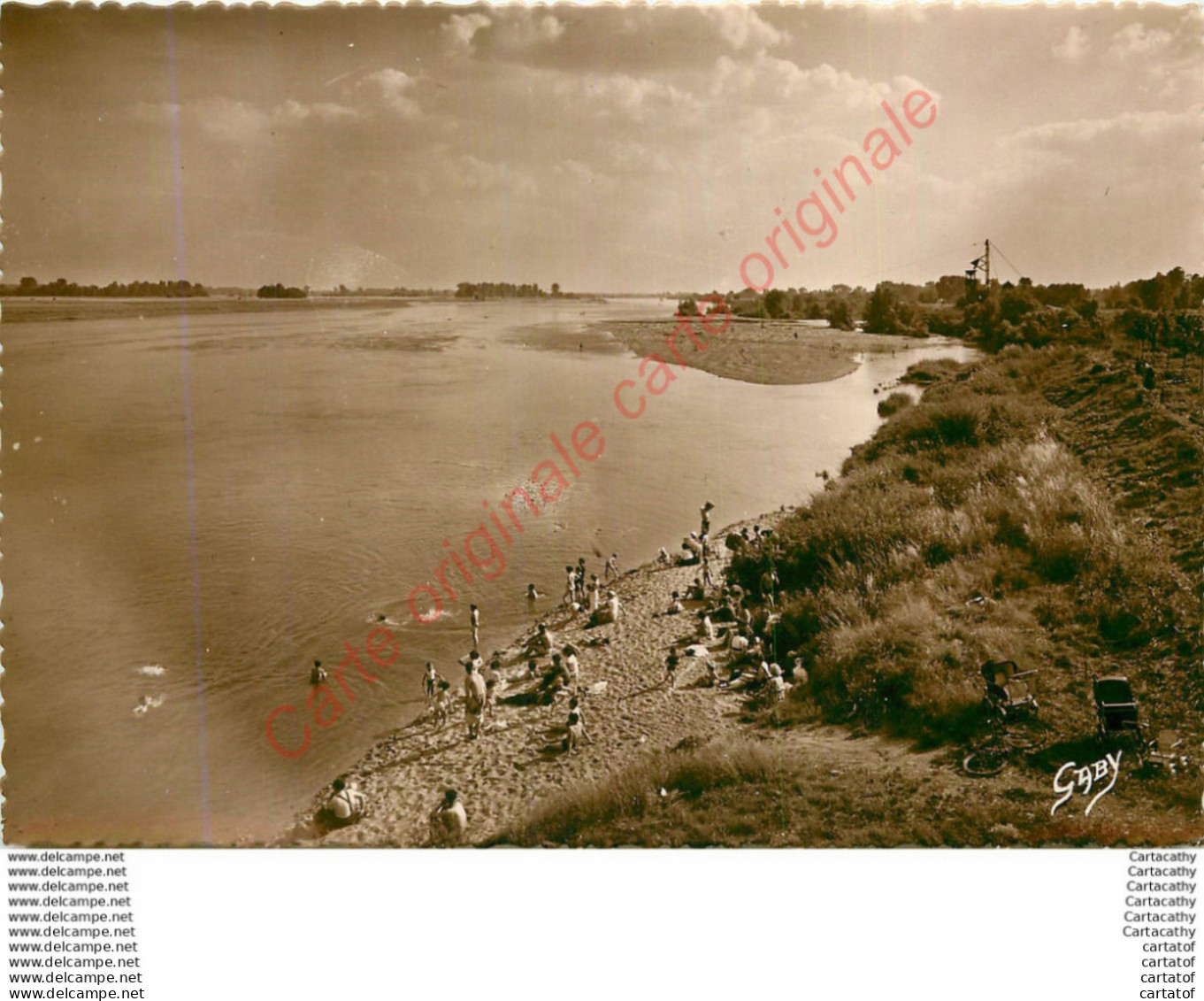 45.  MEUNG SUR LOIRE .  La Plage .  CP Animée . - Altri & Non Classificati