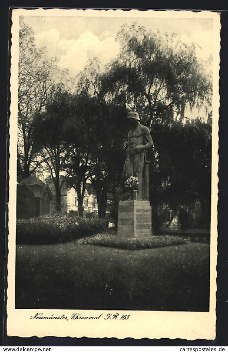 AK Neumünster, Ehrenmal  - Neumuenster