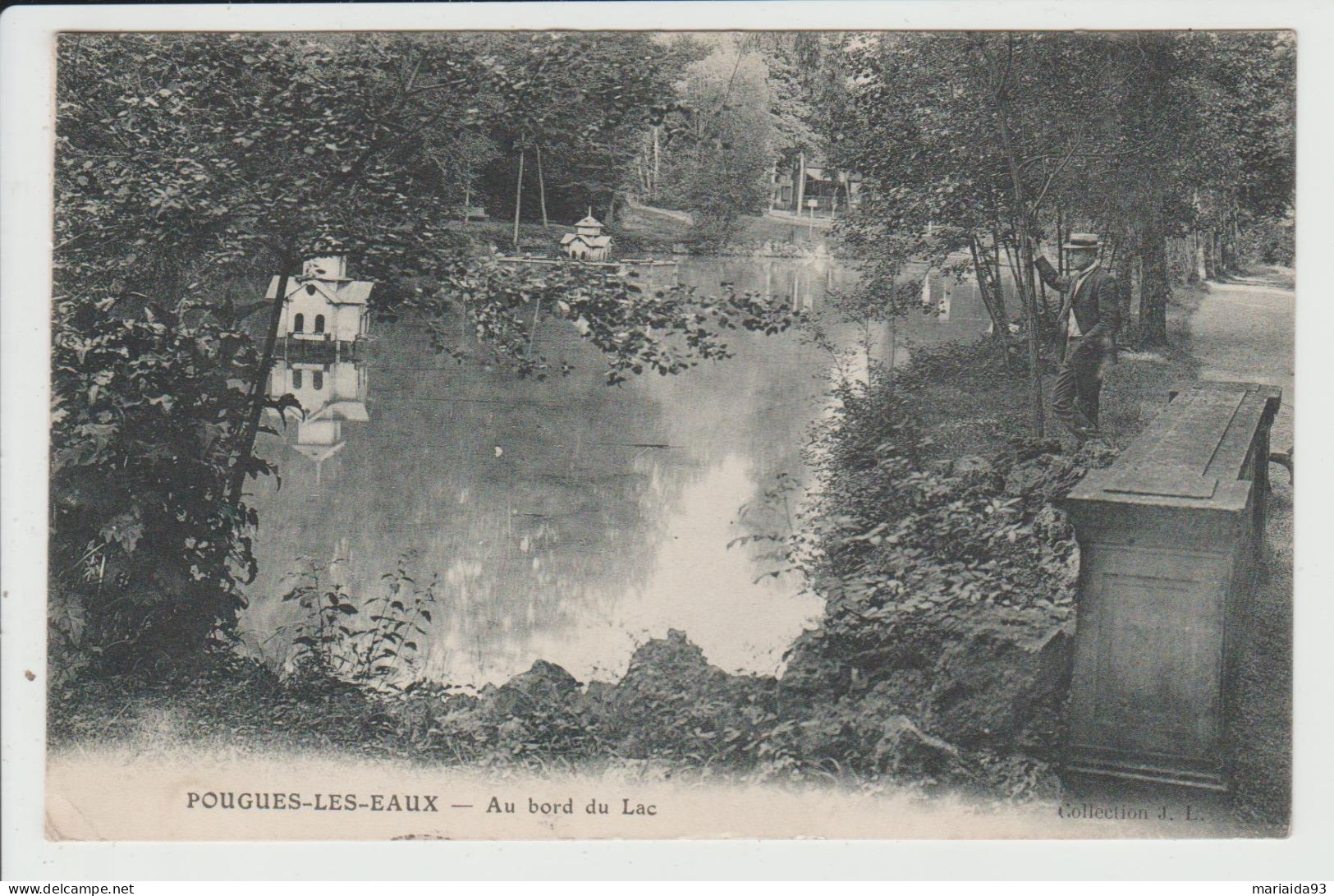 POUGUES LES EAUX - NIEVRE - AU BORD DU LAC - Pougues Les Eaux