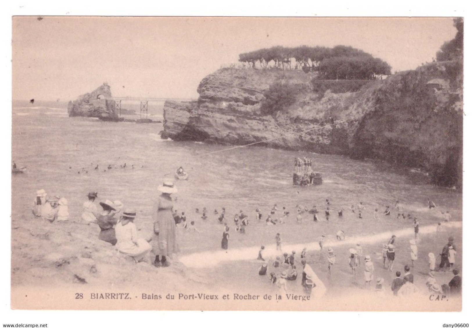 BIARRITZ Bains Du Port Vieux (carte Animée) - Biarritz