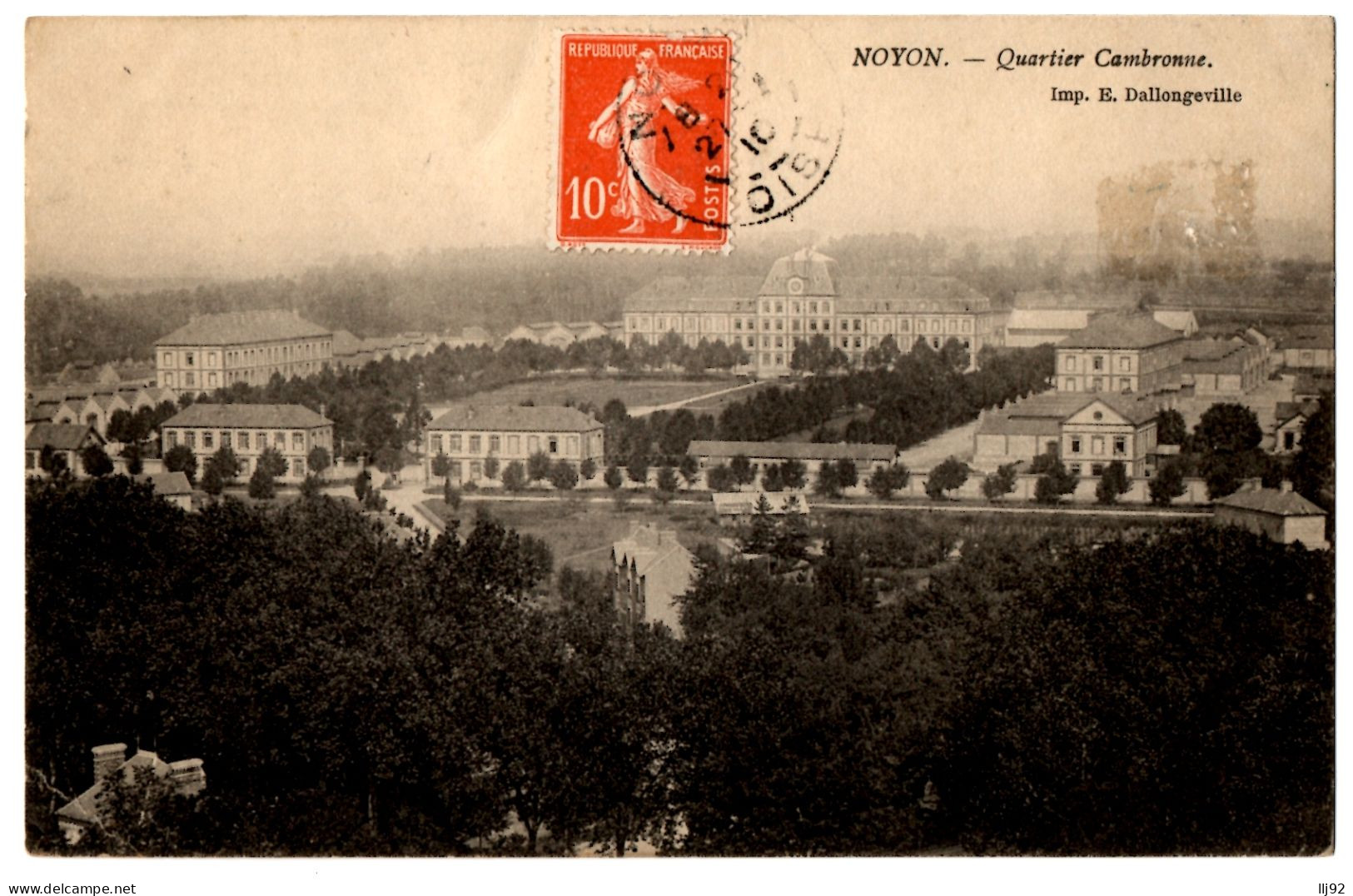 CPA NOYON (60) - Quartier Cambronne - Casernas