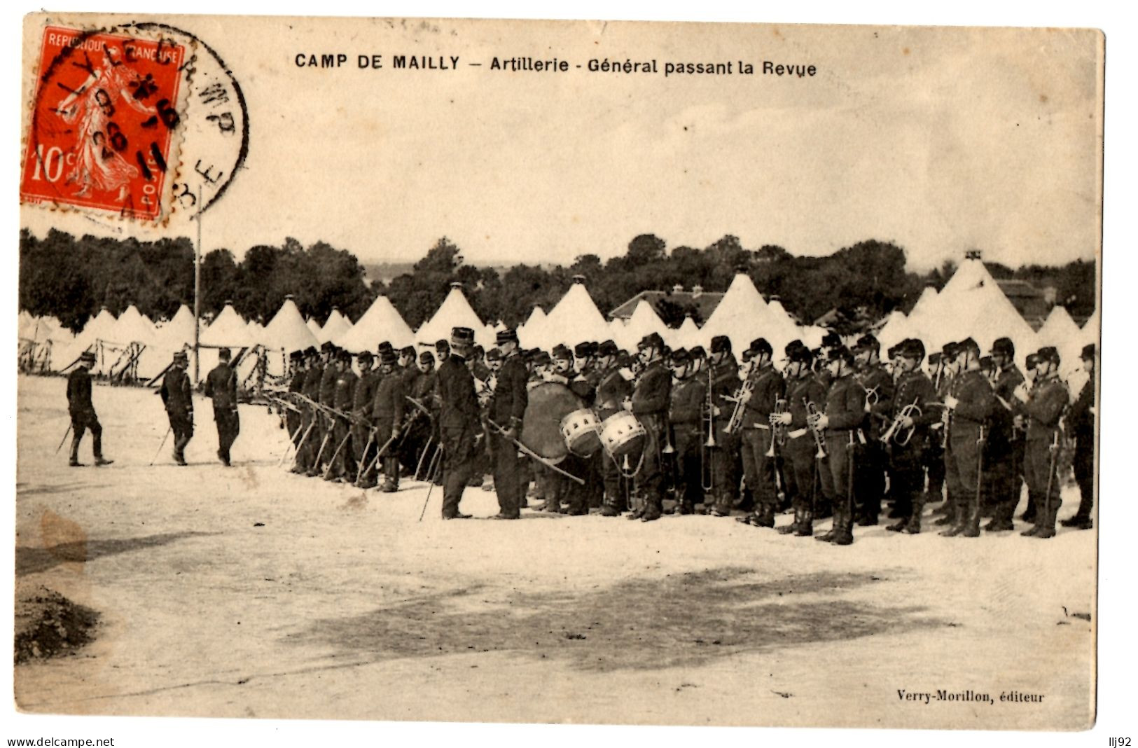 CPA 10 - Camp De MAILLY (Aube) - Artillerie. Général Passant La Revue - Ed. Verry-Morillon - Mailly-le-Camp