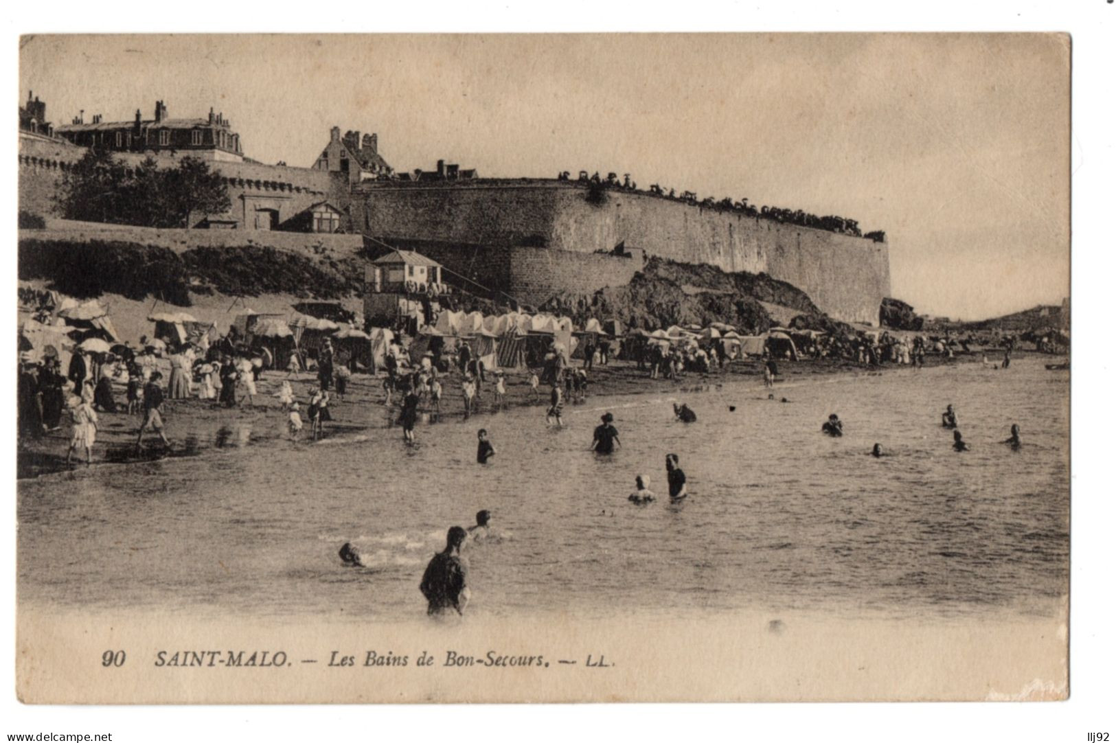 CPA 35 - SAINT MALO (Ille Et Vilaine) - 90. Les Bains De Bon-Secours - LL - Saint Malo