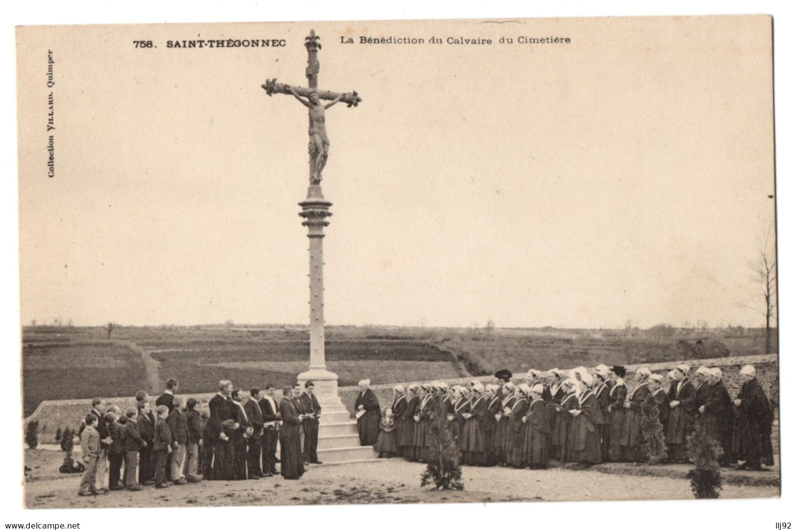 CPA 29 - SAINT-THEGONNEC (Finistère) - 758. La Bénédiction Du Calvaire Du Cimetière - Dos Simple - Ed. Villard - Saint-Thégonnec