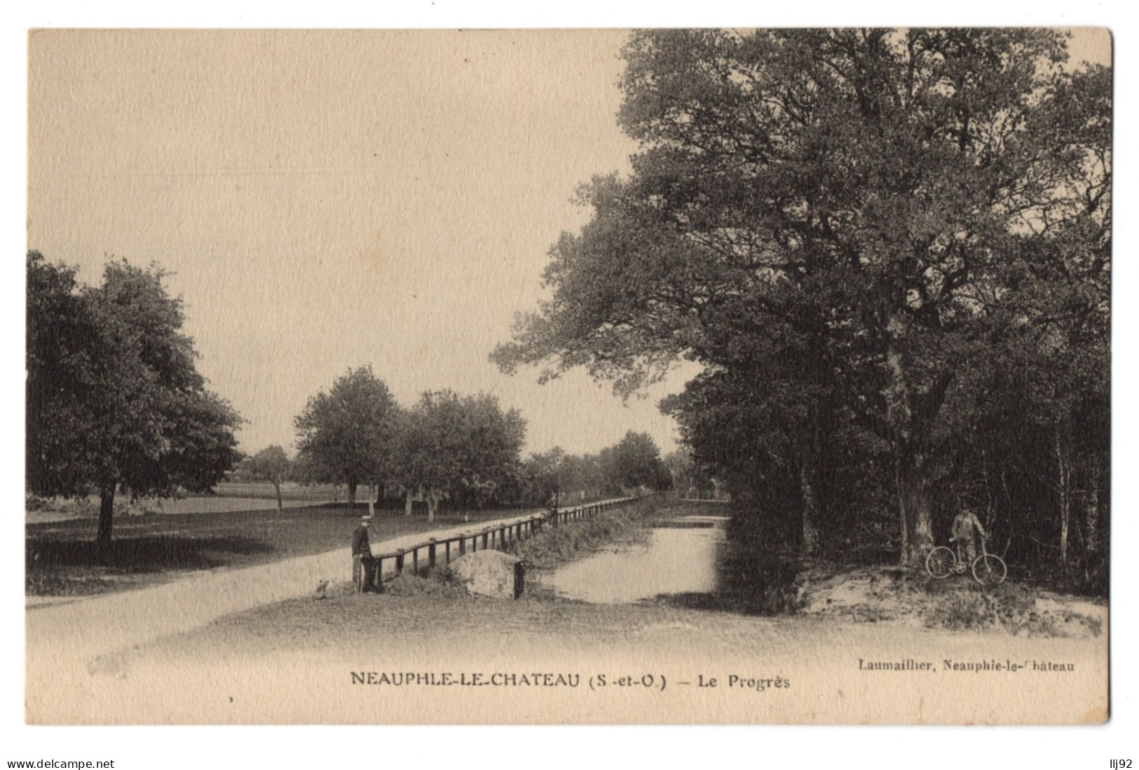 CPA 78 - NEAUPHLE LE CHATEAU (Yvelines) - Le Progrès - Ed. Laumaillier - Neauphle Le Chateau