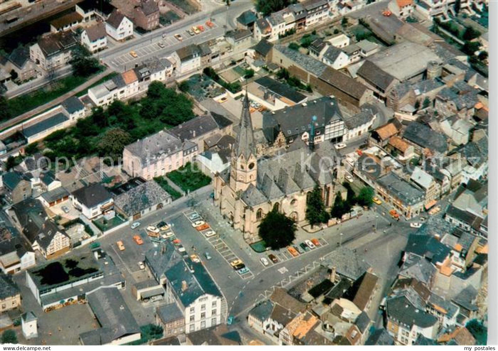 73855099 Ahrweiler Ahr Kath. Kirche St. Laurentius Ahrweiler Ahr - Bad Neuenahr-Ahrweiler