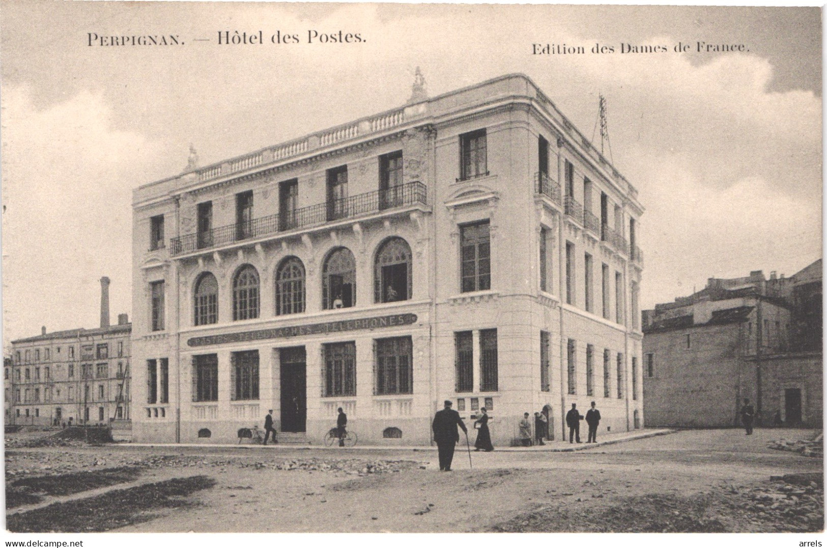 FR66 PERPIGNAN - Dames De France - Hôtel Des Postes - Animée - Belle - Perpignan