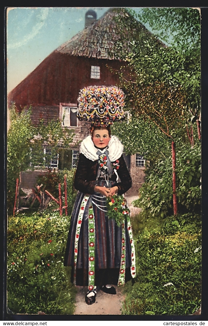 AK Schäppelmädchen Von St. Georgen Im Schwarzwälder Trachtenkleid  - Costumes