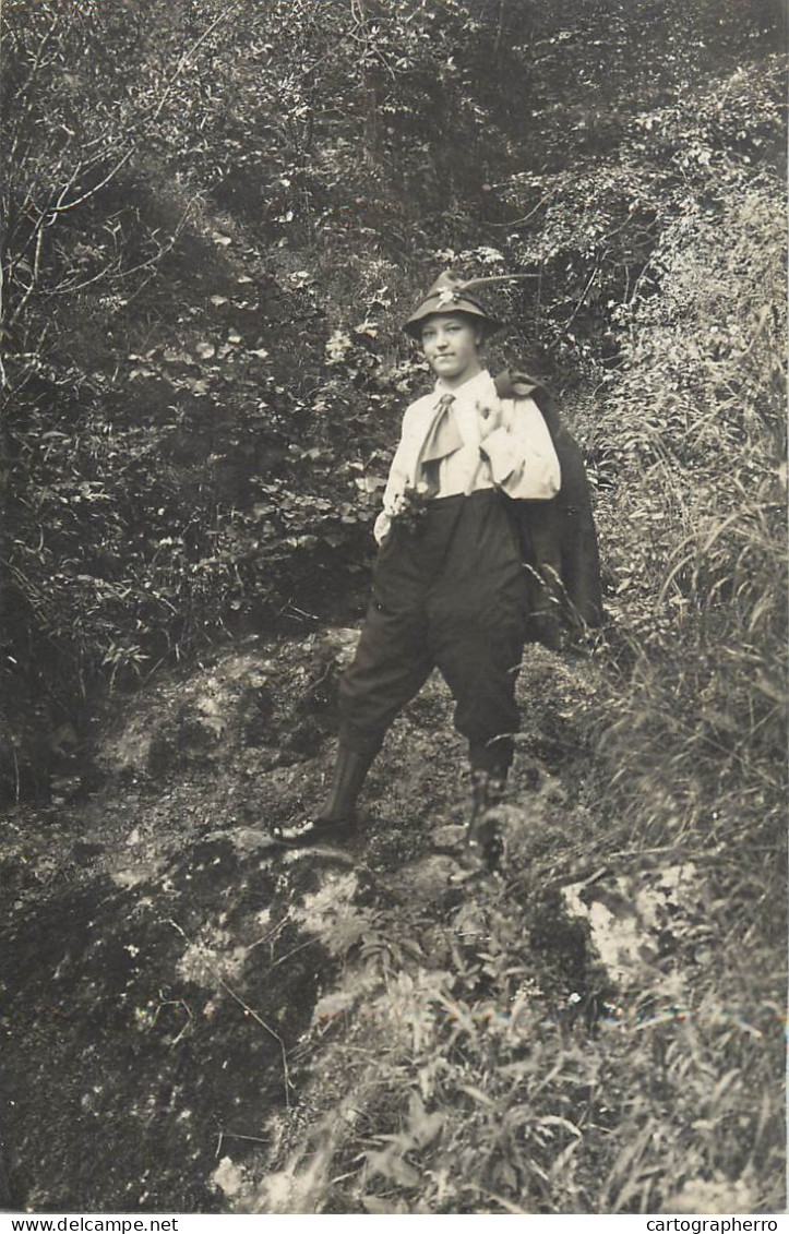 Annonymous Persons Souvenir Photo Social History Portraits & Scenes Elegant Man In Forest - Fotografie