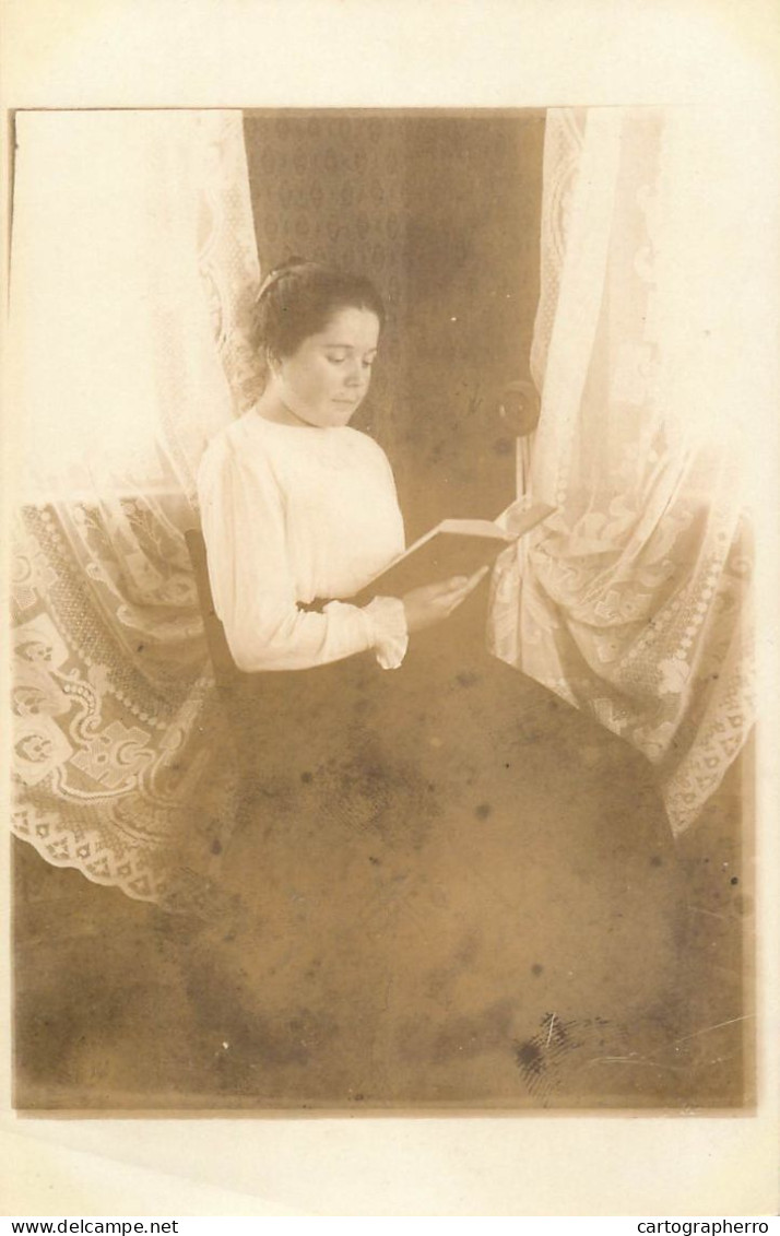 Annonymous Persons Souvenir Photo Social History Portraits & Scenes Elegant Woman Reading - Photographie