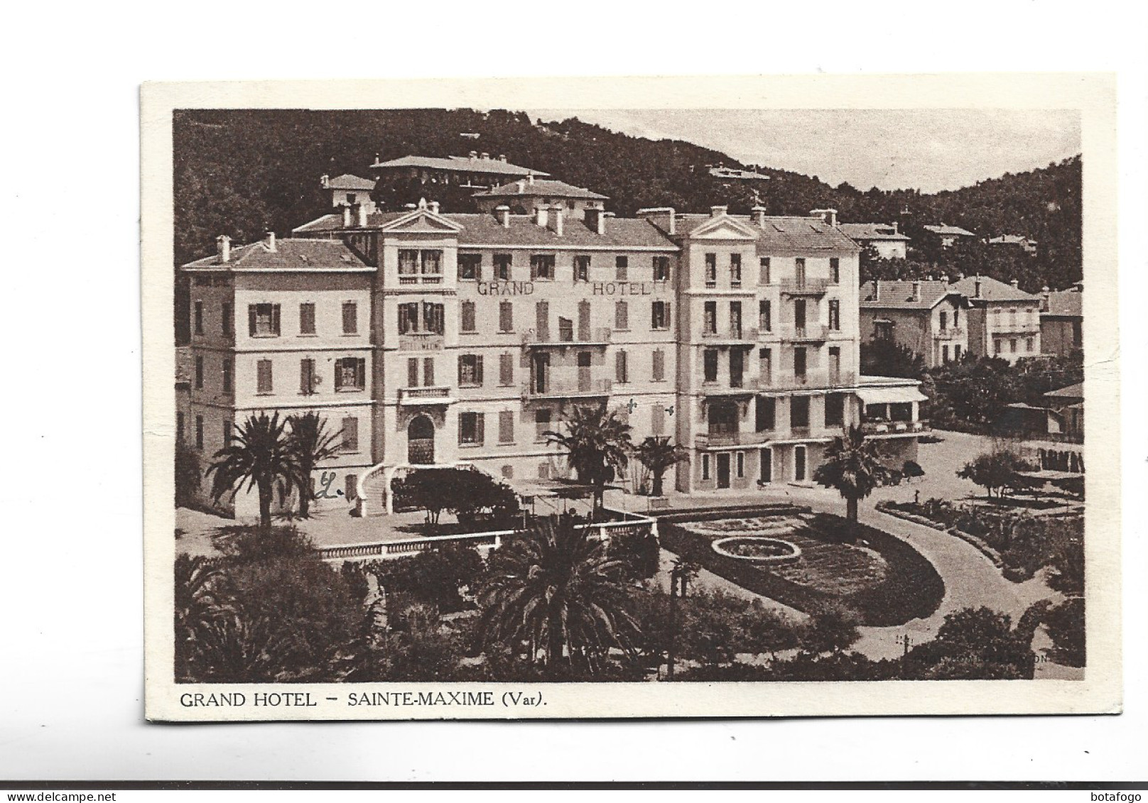 CPA DPT 83 STE MAXIME , GRAND HOTEL - Sainte-Maxime