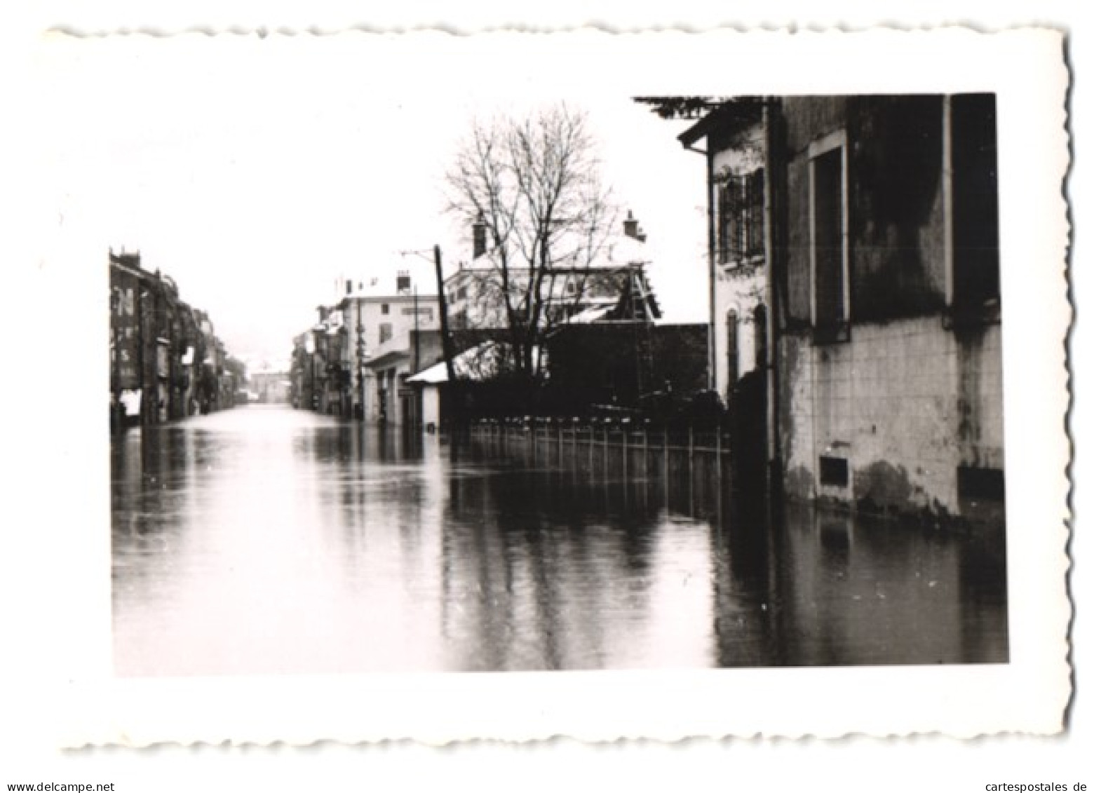 4 Photos Photographe Inconnu,  Vue De Epinal, Inondation-Katastrophe 1947, überflutete Strassen Der Stadt  - Places