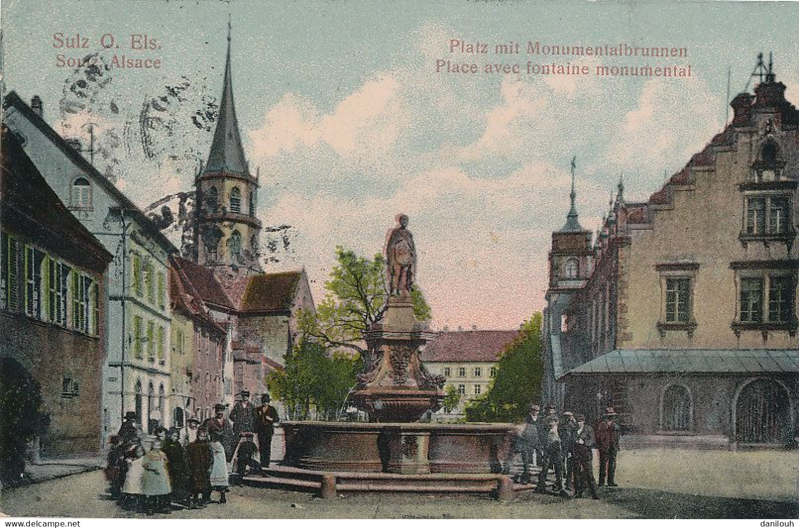 68 // SULZ / SOULTZ   Place Avec Fontaine Monumentale   Colorisée  Vernissée - Soultz