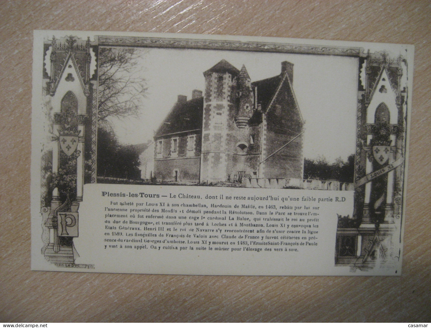 PLESSIS-LES-TOURS Chateau Castle Postcard FRANCE - Castles