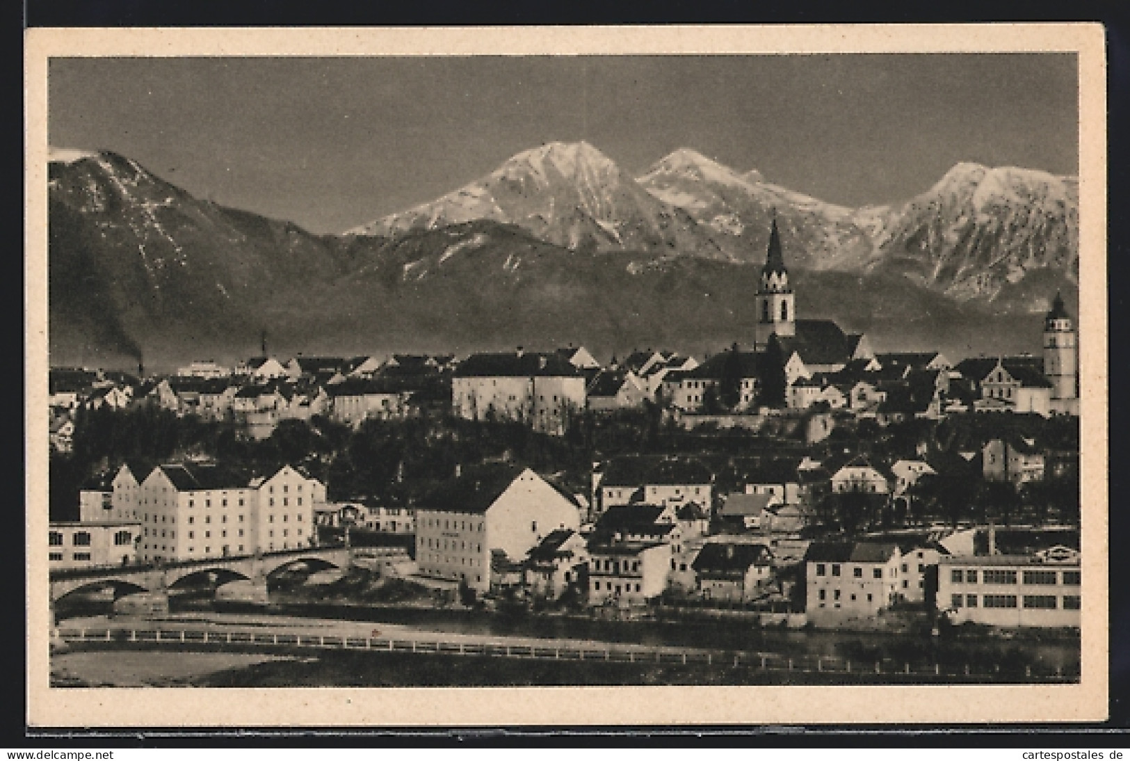 AK Krainburg / Kranj, Blick Zum Ort Mit Gebirgspanorama  - Slovénie