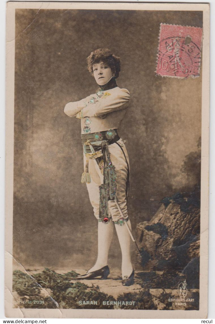 CELEBRITES - SARAH BERNHARDT   KF  EDITEURS D'ART PARIS ( Avec Incrustations  Paillettes ) Série 2094 - Entertainers