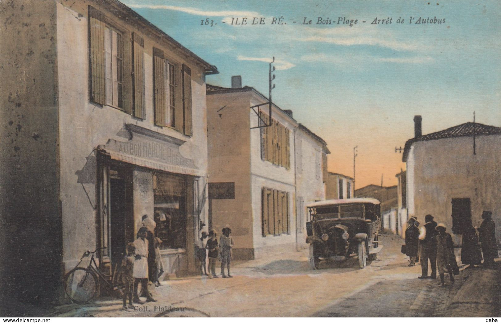 Ile De Ré.  Le Bois-Plage.  Arrêt De L'Autobus - Ile De Ré