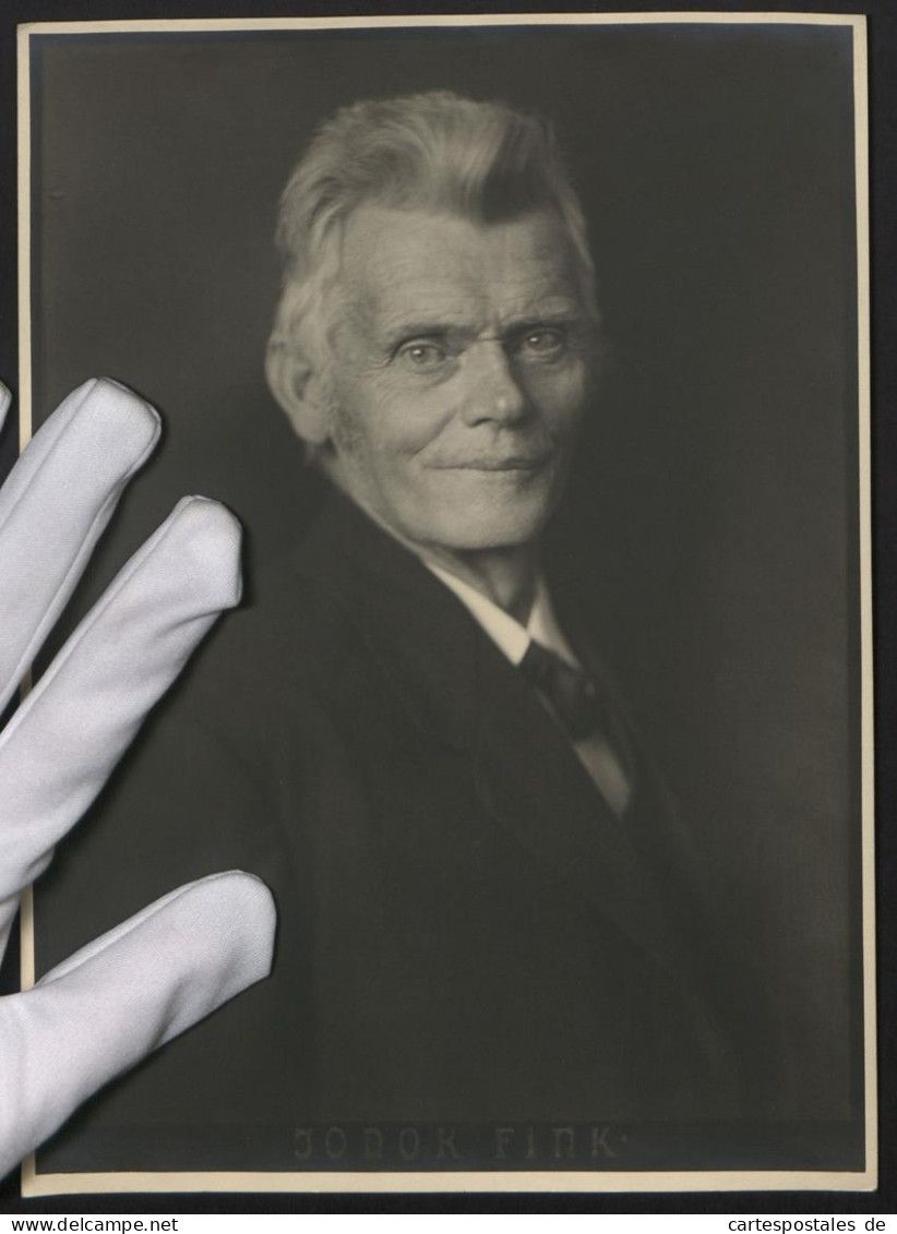 Fotografie Unbekannter Fotograf Und Ort, Portrait Jodok Fink, Bürgermeister Von Andelsbuch 1888-1897  - Berühmtheiten