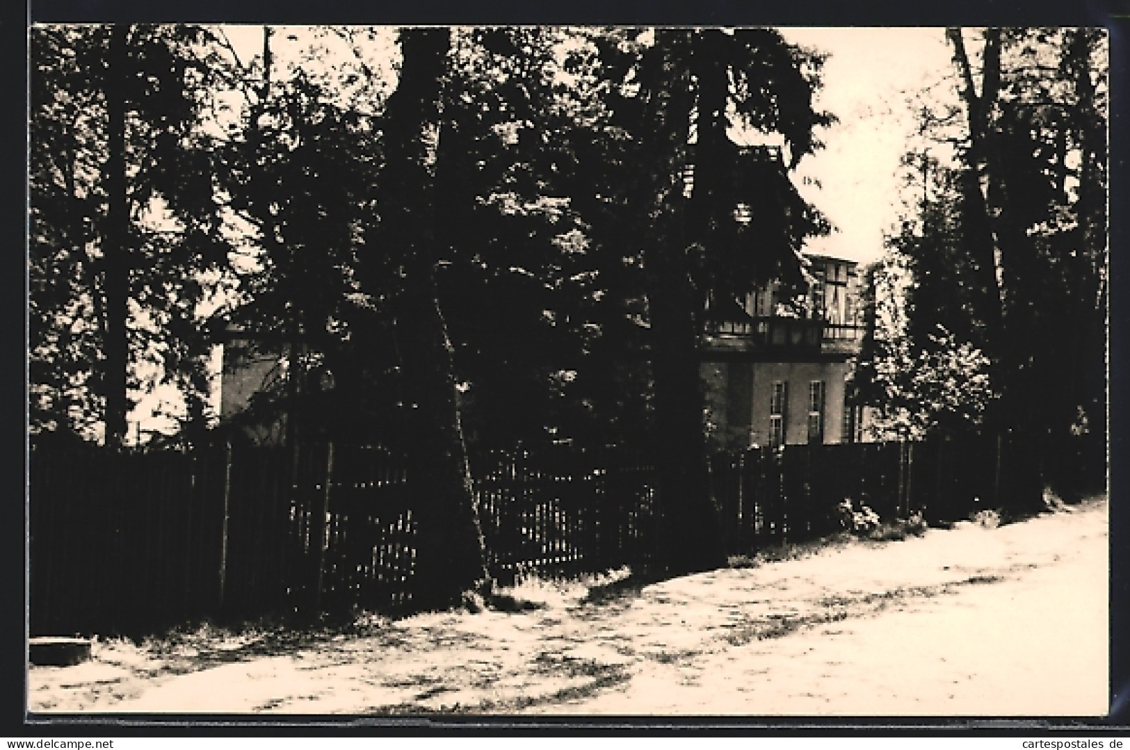 AK Schleusingen, Waldhaus Von Der Strasse Gesehen  - Schleusingen