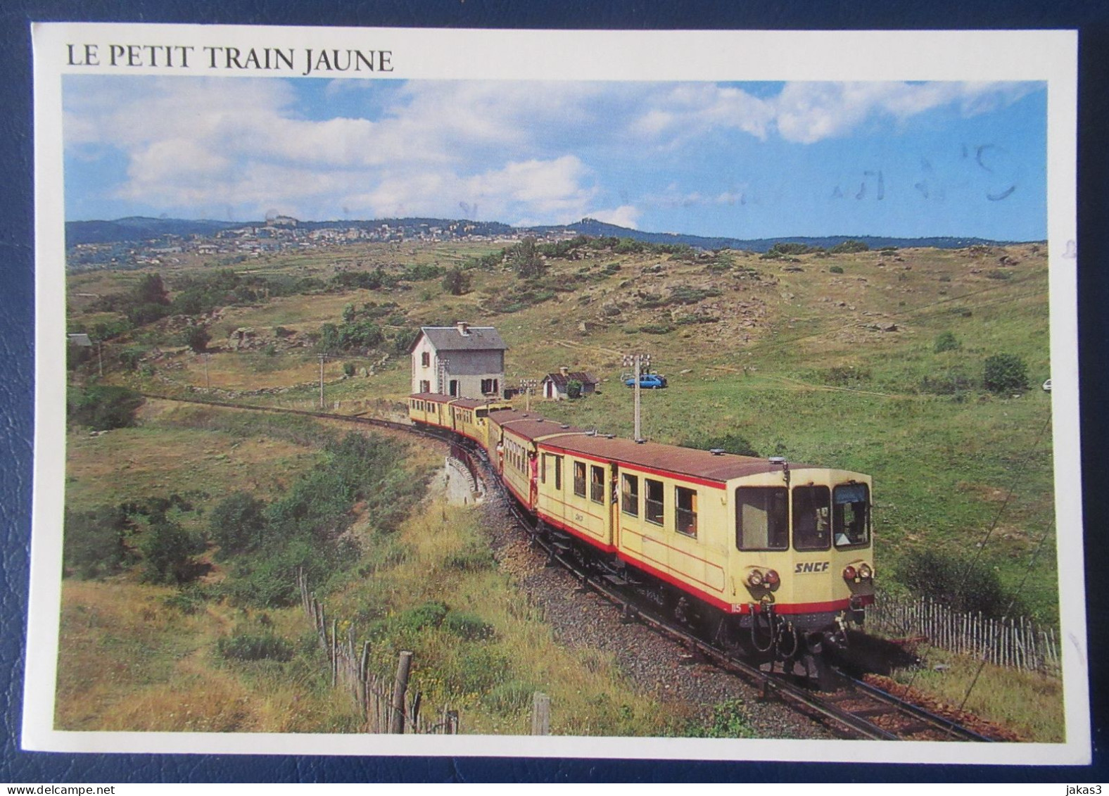 CPM CARTE POSTALE  LE PETIT TRAIN JAUNE  ( PYRÉNÉES ORIENTALES 66  ) - Treinen