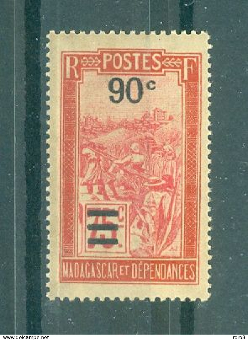 MADAGASCAR - N°150* MH Trace De Charnière SCAN DU VERSO - Idem, Avec Traits Sur L'ancienne Valeur Et Nouvelle En Surcha - Neufs