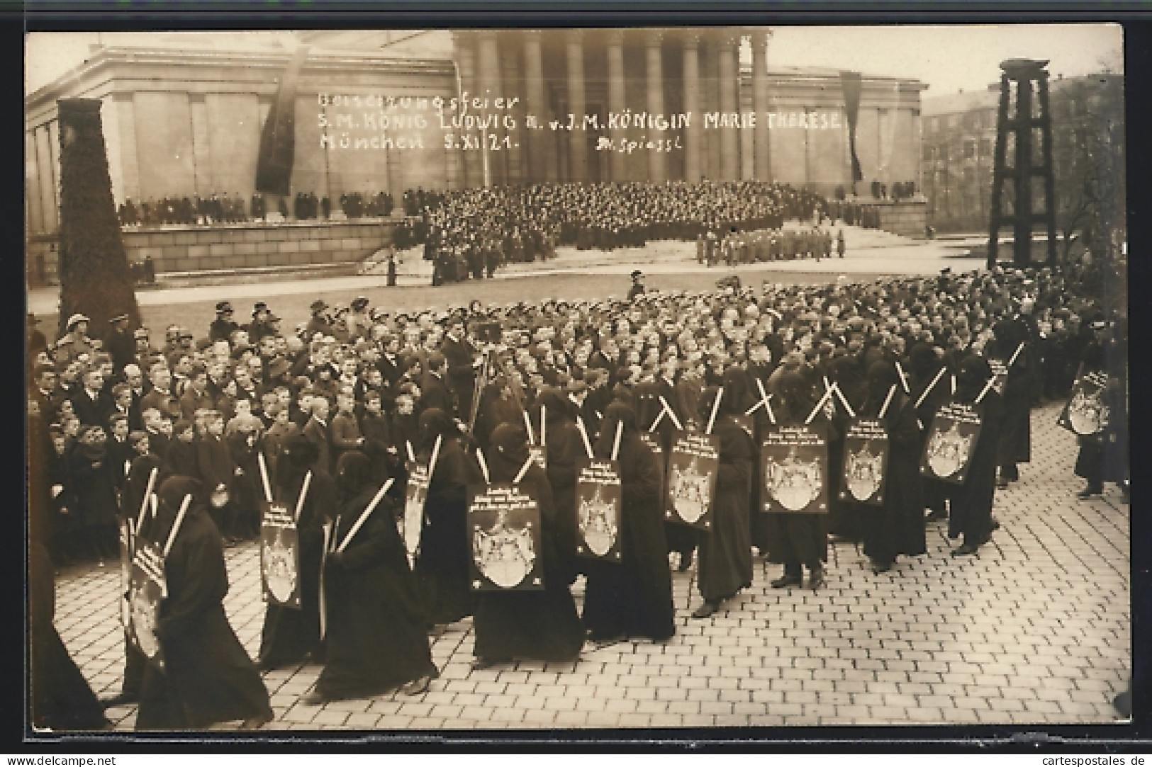 AK München, Beisetzungsfeier Für König Ludwig III. Am 05.11.1921, Königsplatz  - Muenchen