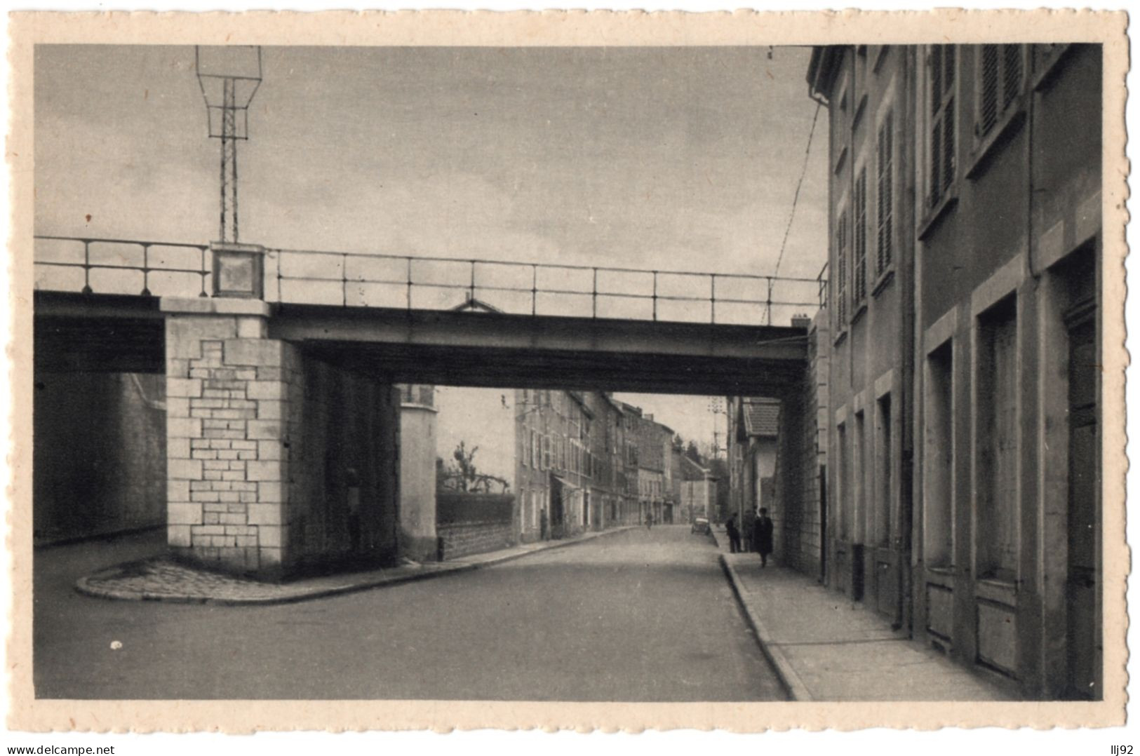 CPA 69 - L'ARBRESLE (Rhône) - Rue Gabriel Péri - L'Abresle