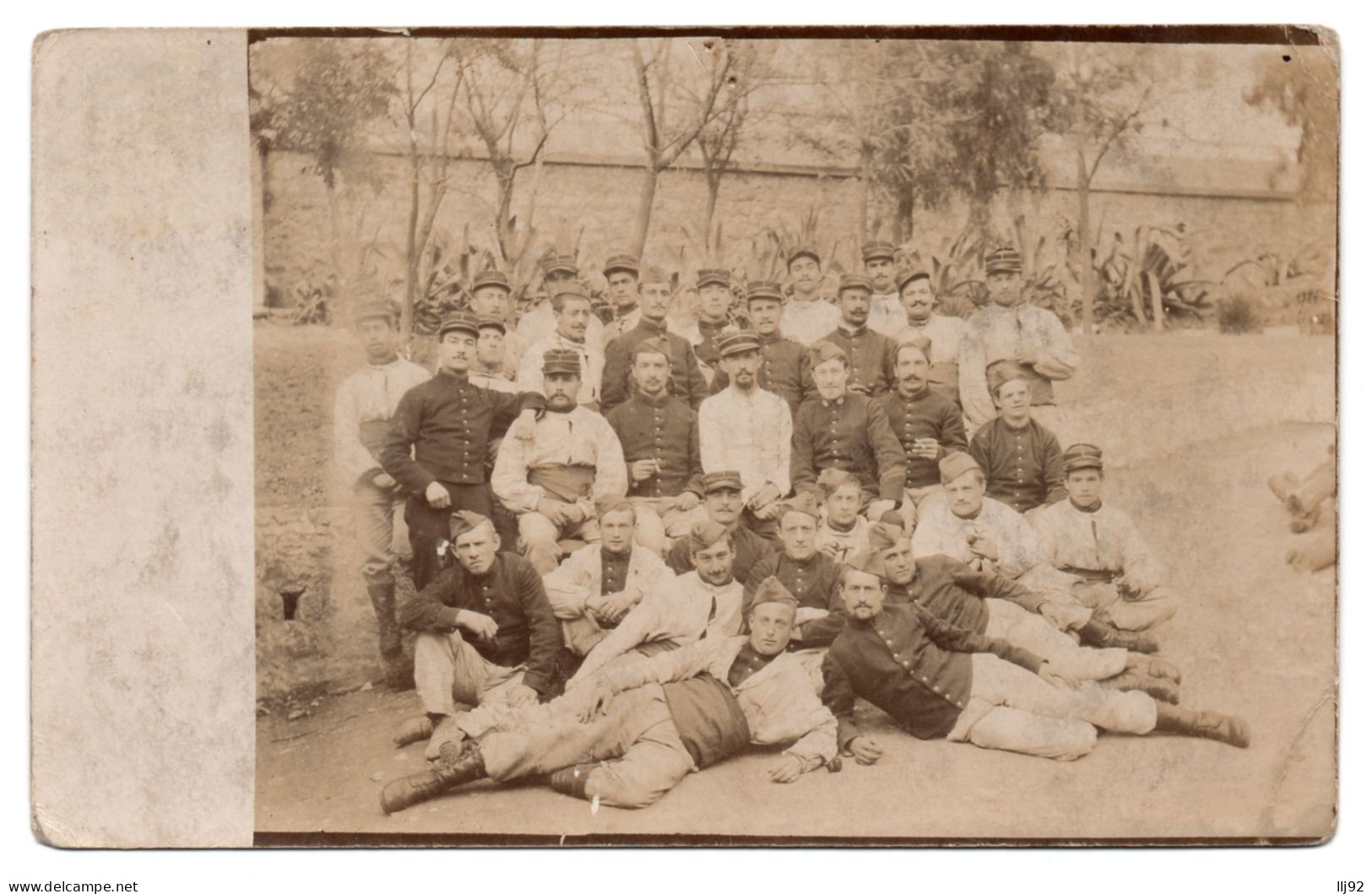 CPh Militaria - Groupe De Militaires Français (1909) - Uniformen