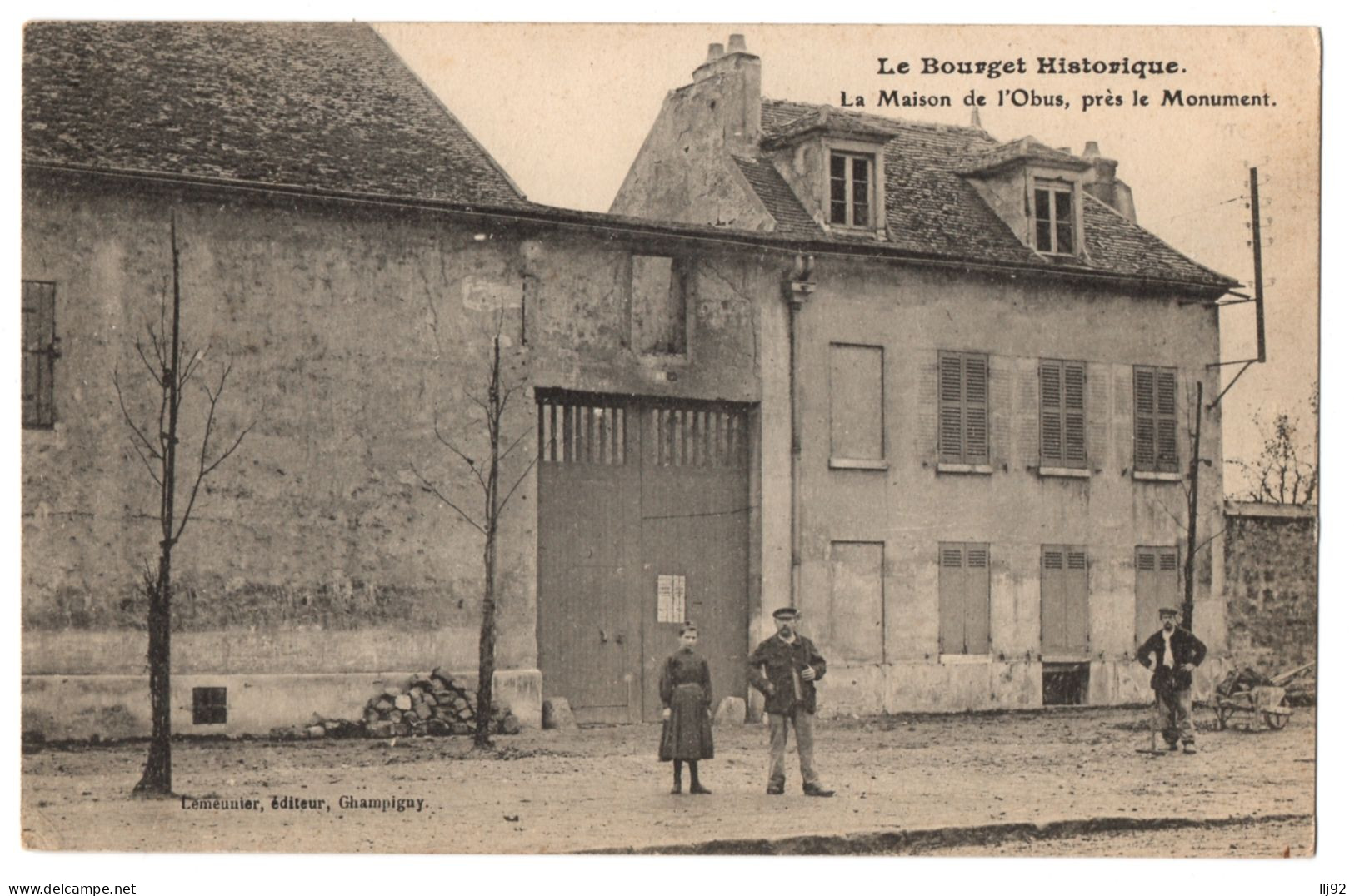 CPA 93 - LE BOURGET Historique (Seine Saint Denis) - La Maison De L'Obus, Près Le Monument (petite Animation) - Le Bourget