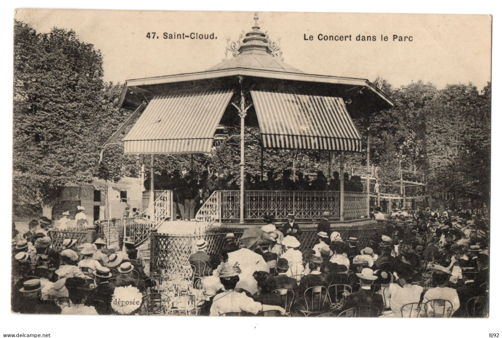 CPA 92 - SAINT CLOUD (Hauts De Seine) - 47. Le Concert Dans Le Parc (animée) - Saint Cloud