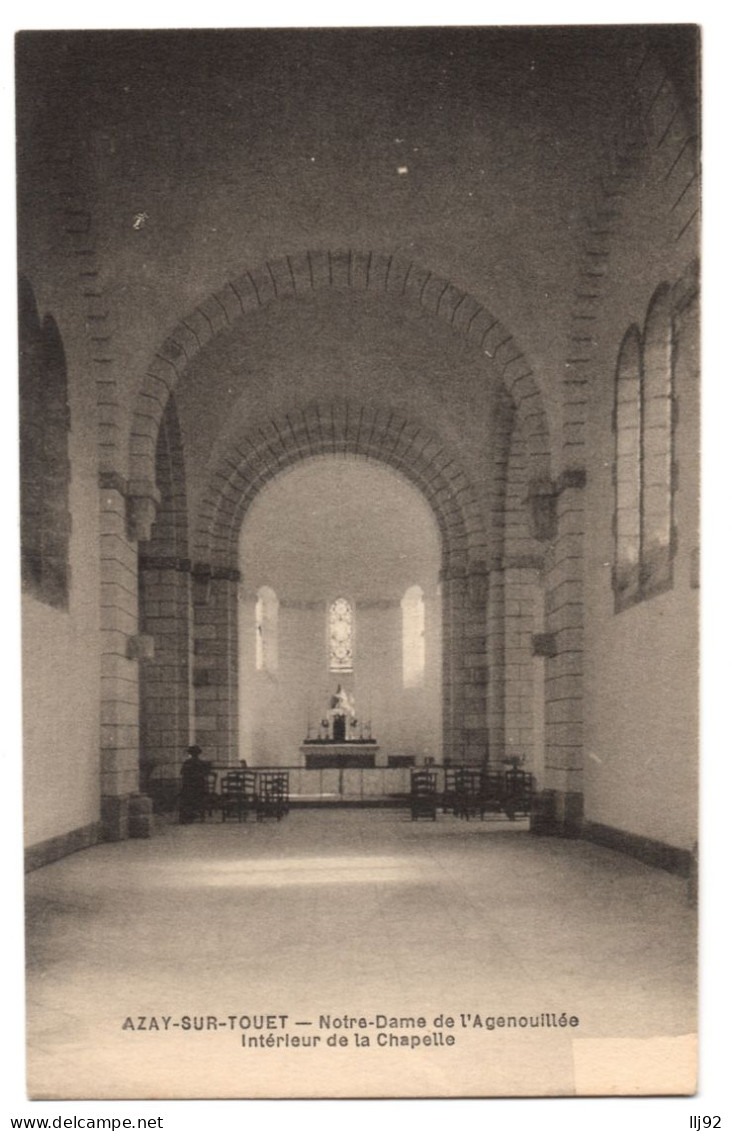 CPA 79 - AZAY SUR THOUET (Deux-Sèvres) - Notre-Dame De L'Agenouillée - Intérieur De La Chapelle - Other & Unclassified